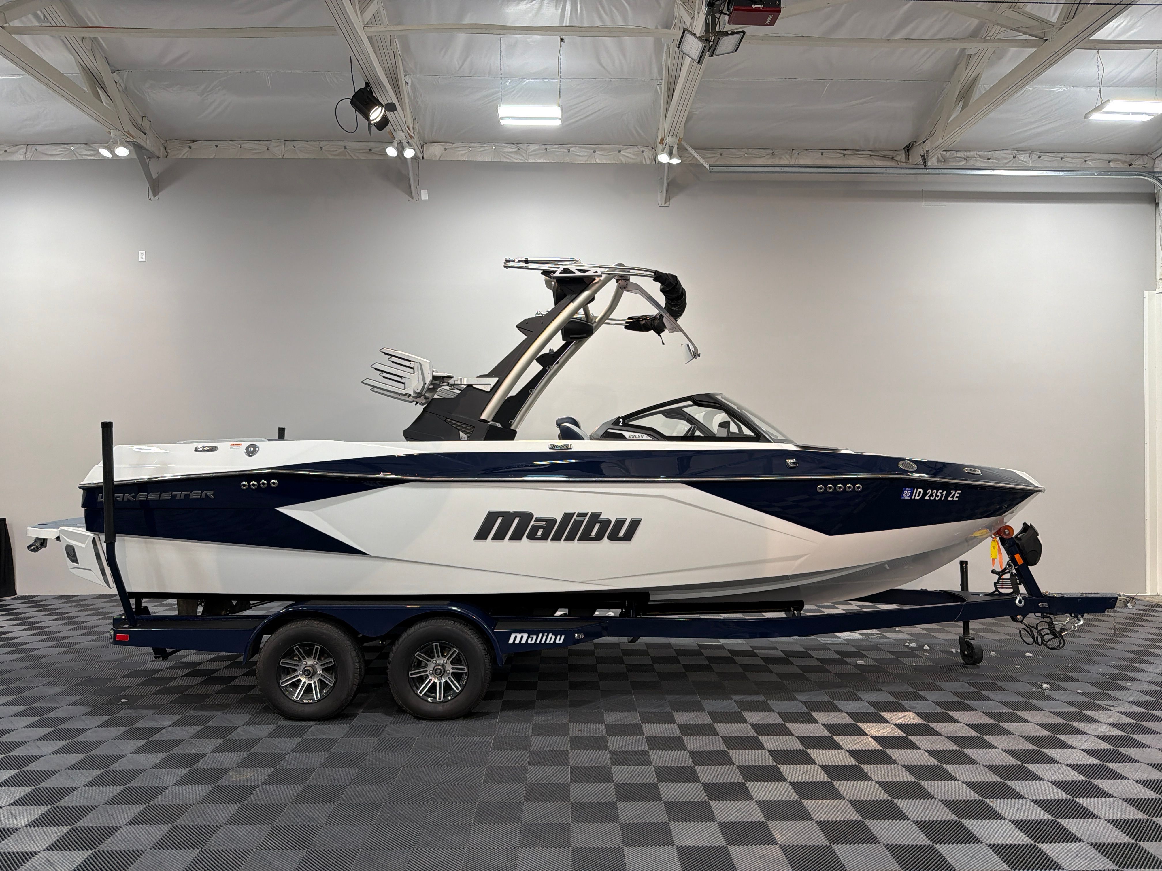 2025 Malibu Wakesetter 23 LSV - 2