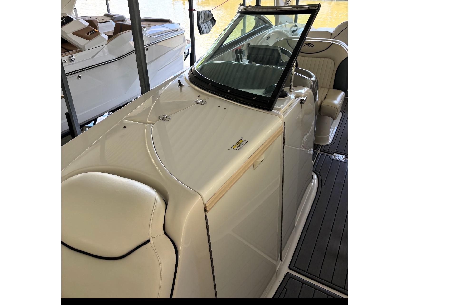 2007 Monterey 298SSX Super Sport boat interior with sleek seating and modern design.