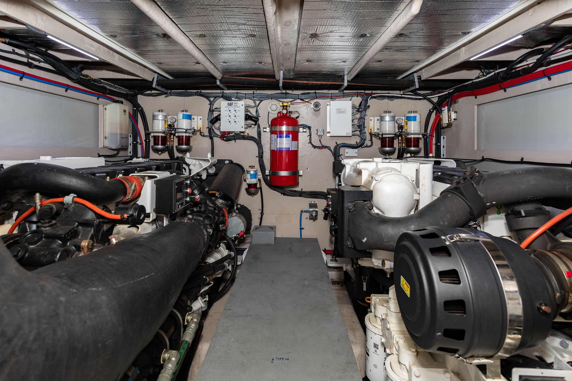 2018 Sea Ray L 650 FLY - 60