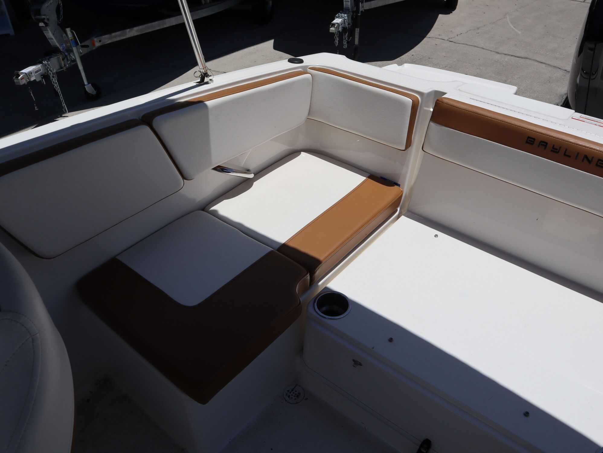 2021 Bayliner VR4 Bowrider Outboard - 20