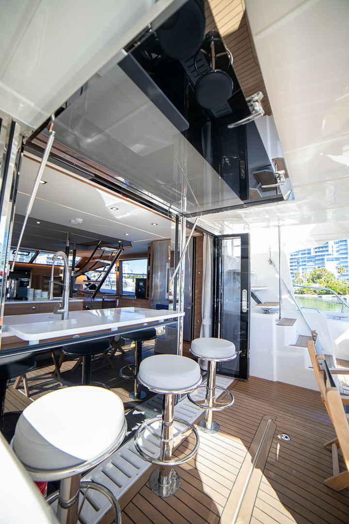 2024 Aquila 54 Yacht - Image 8