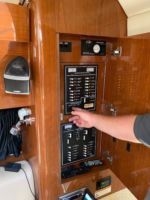 Control panel of a 2008 Custom Commodore boat.