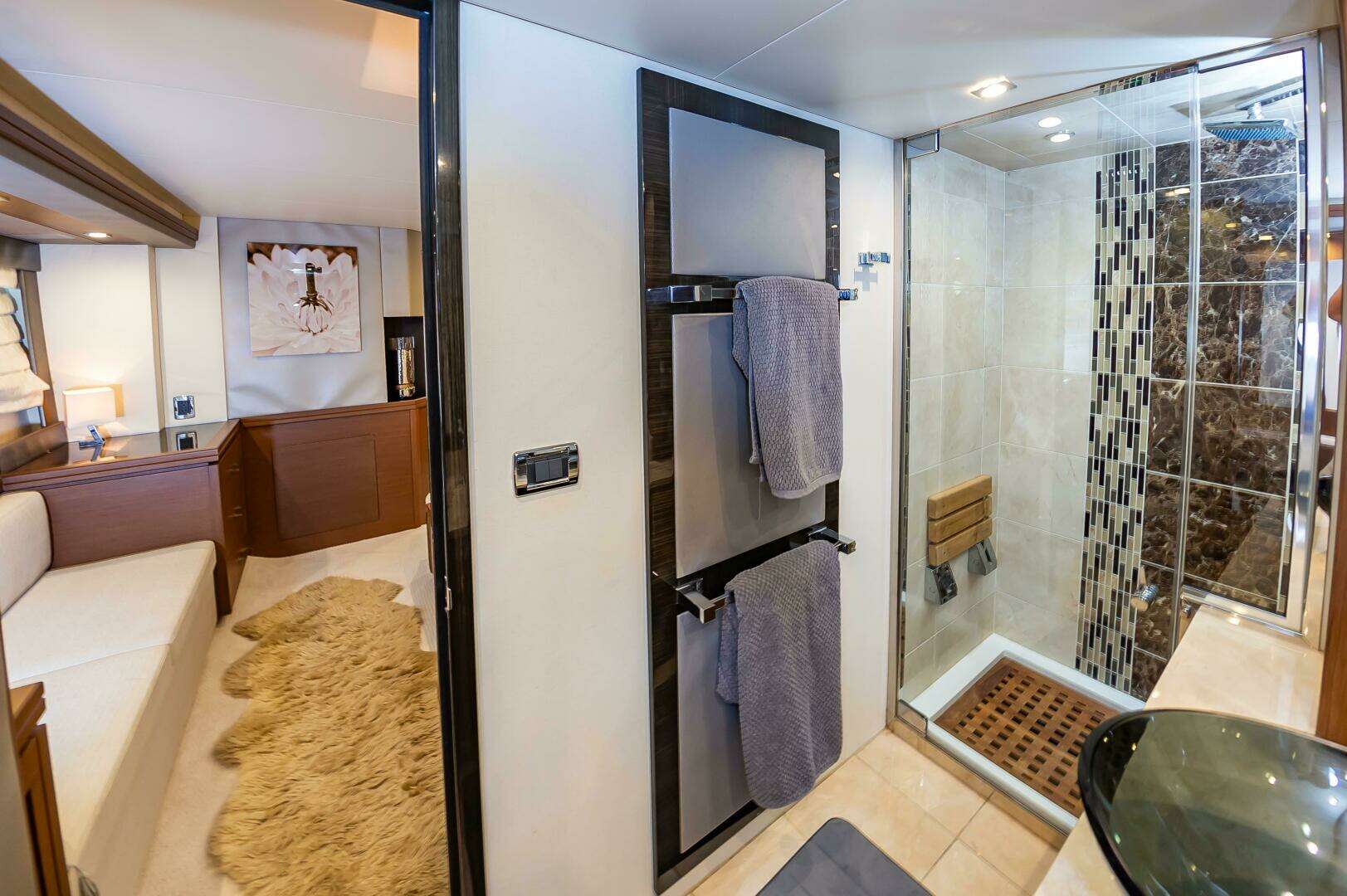 2013 Marquis 63 Sport Yacht - Image 48