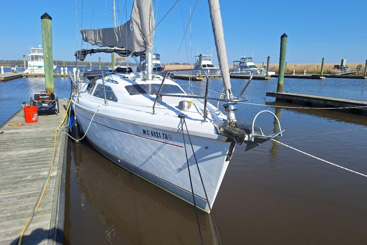 1995 Hunter 29.5