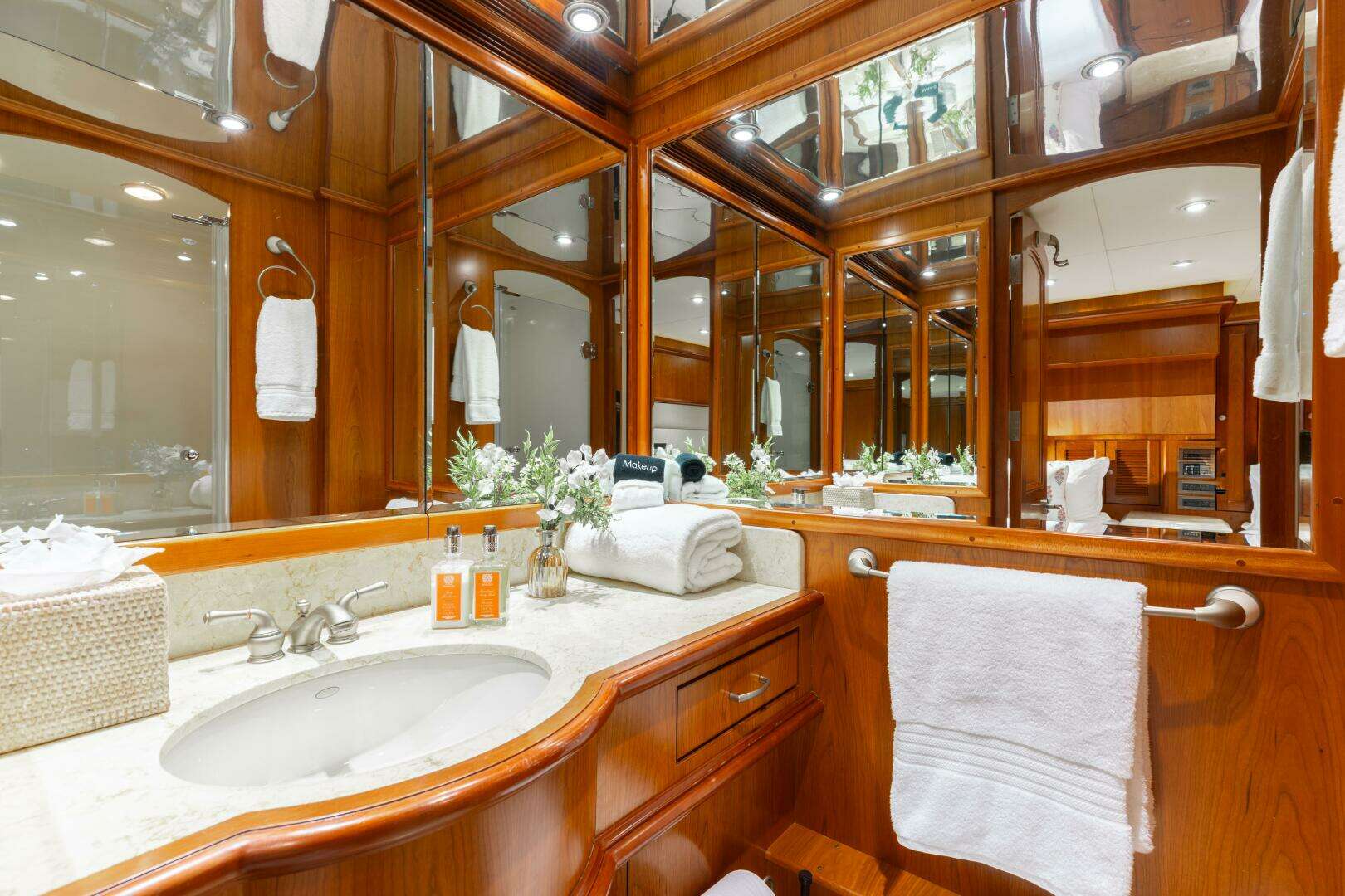 2007 President Tri-Deck - Image 36