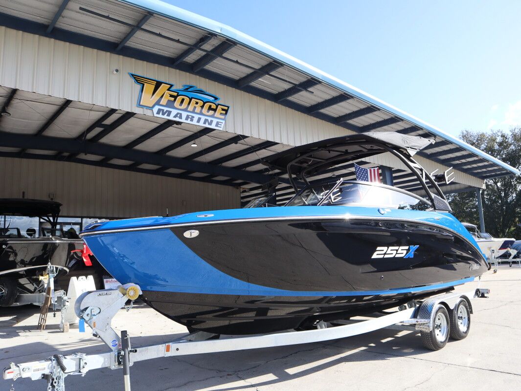 2026 Yamaha Boats 255XD - 2
