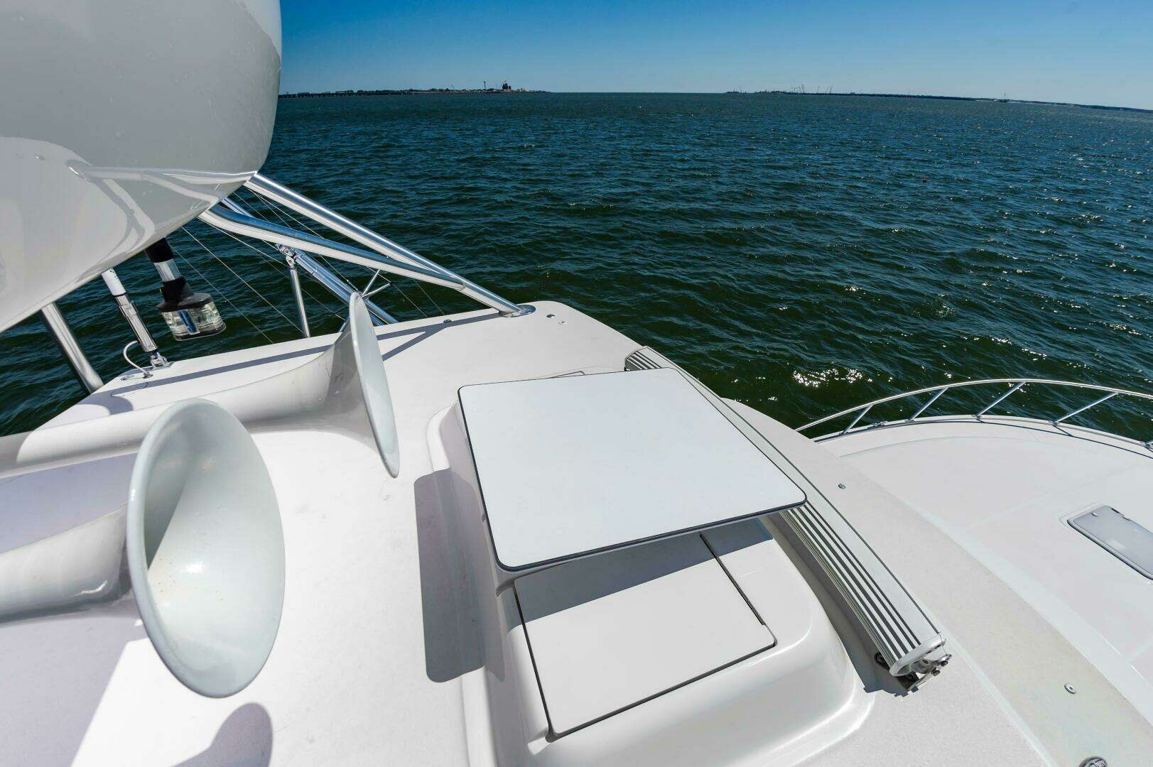 2008 Cabo 40 Express - Image 17