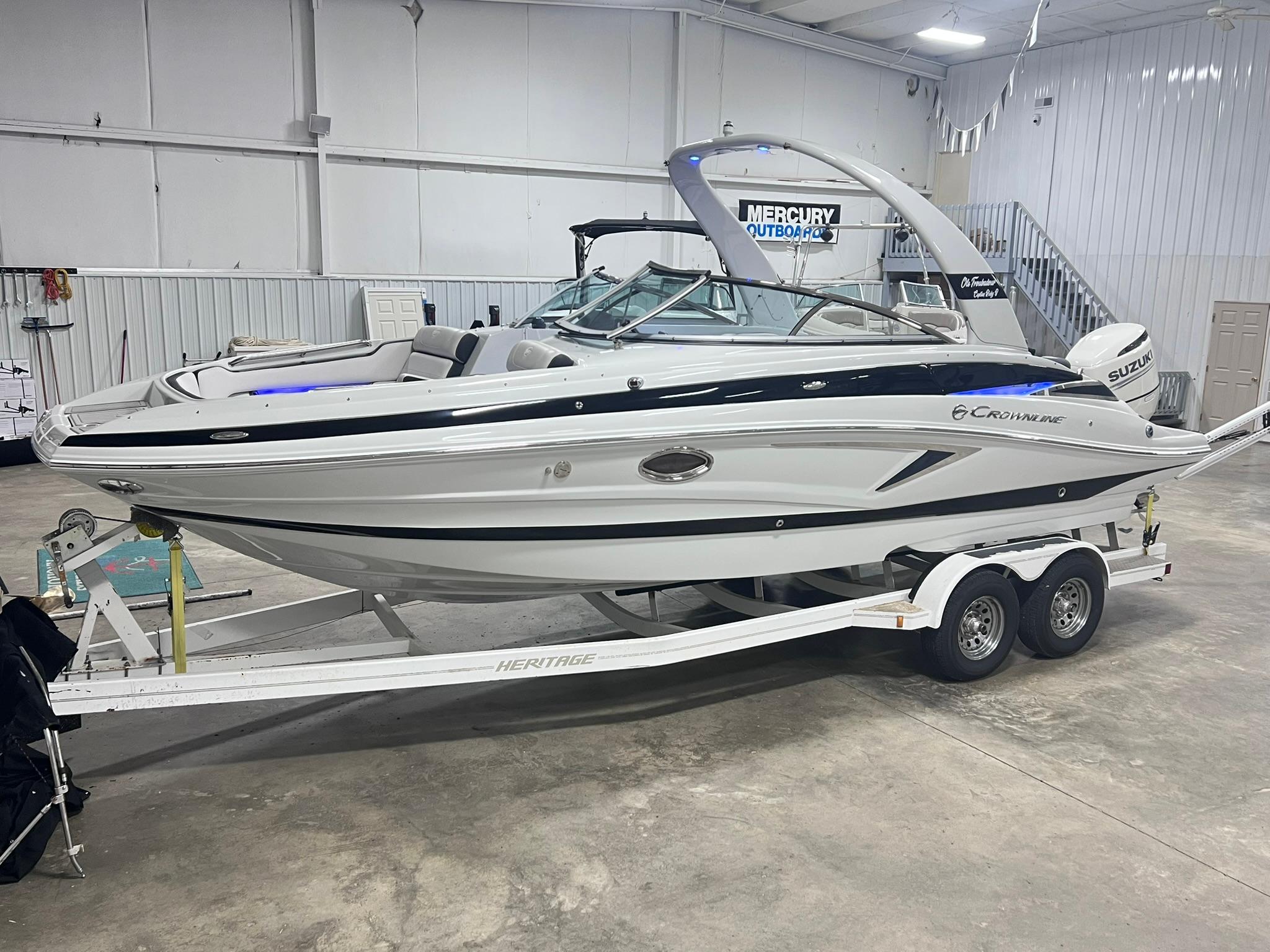 2020 Crownline Eclipse E255 XS