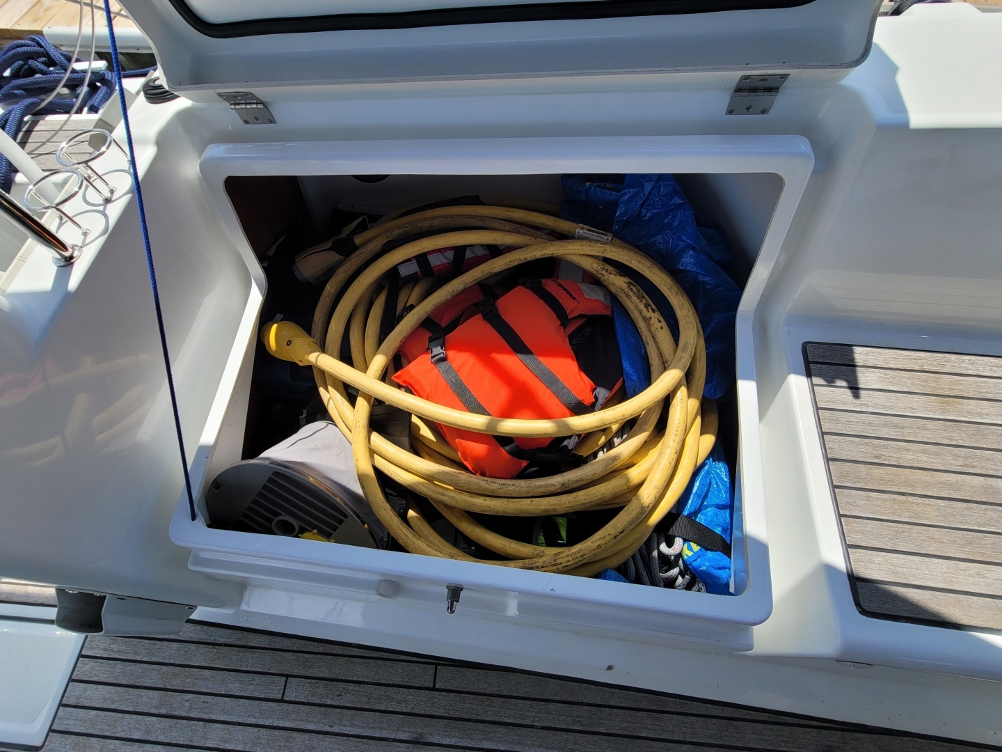2015 Beneteau Oceanis 45 - Image 47