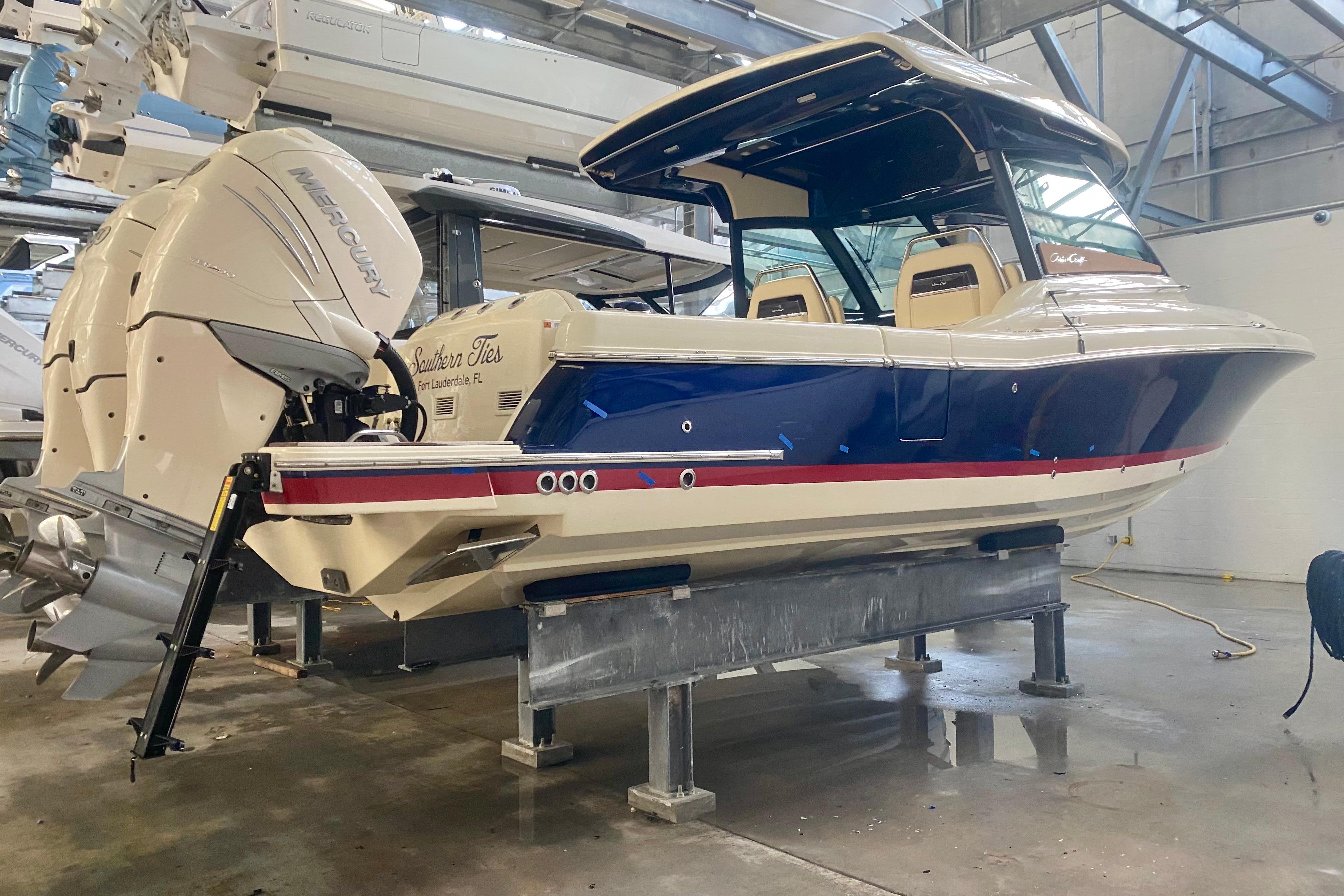 2022 Chris-Craft Calypso 35