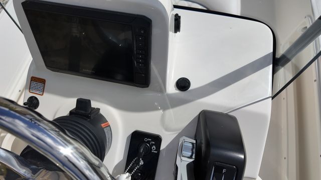 2026 Spyder FX17 Flicker - 23