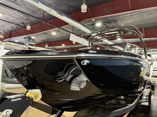 2026 Yamaha Boats 255XD - 3