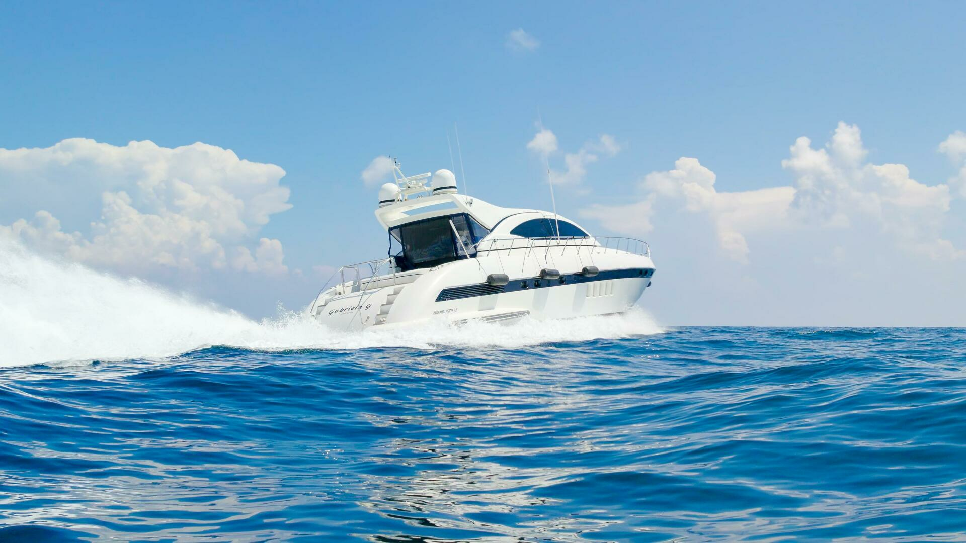 2001 Mangusta 72 - Image 21