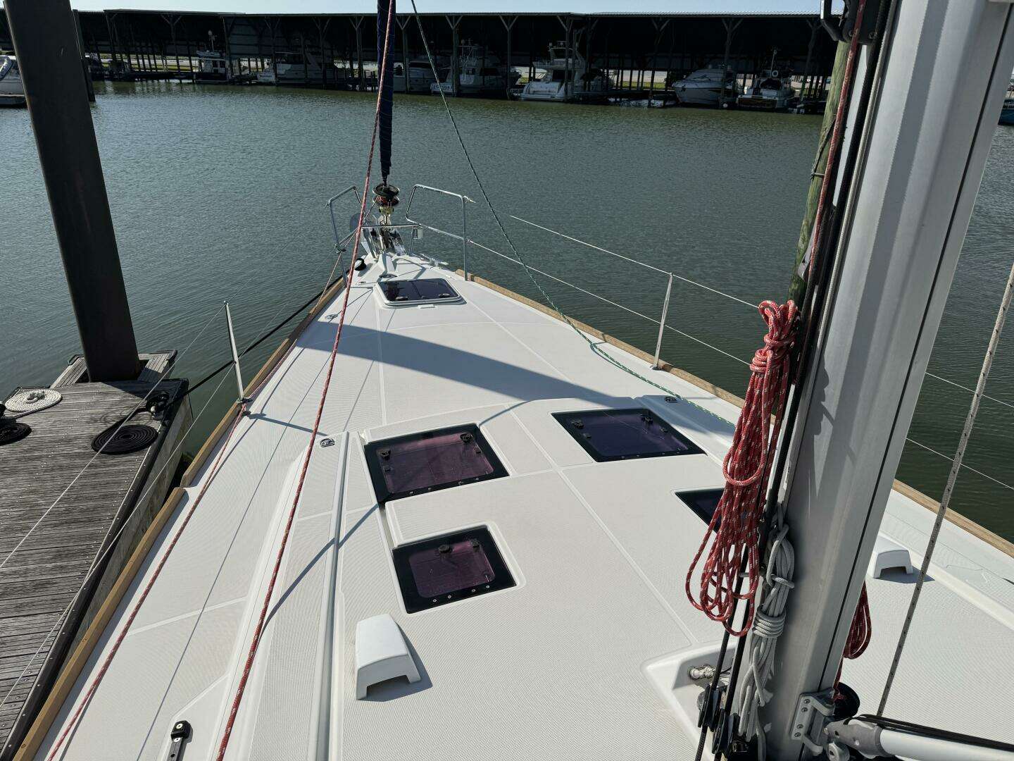 2016 Beneteau Oceanis 45 - Image 9