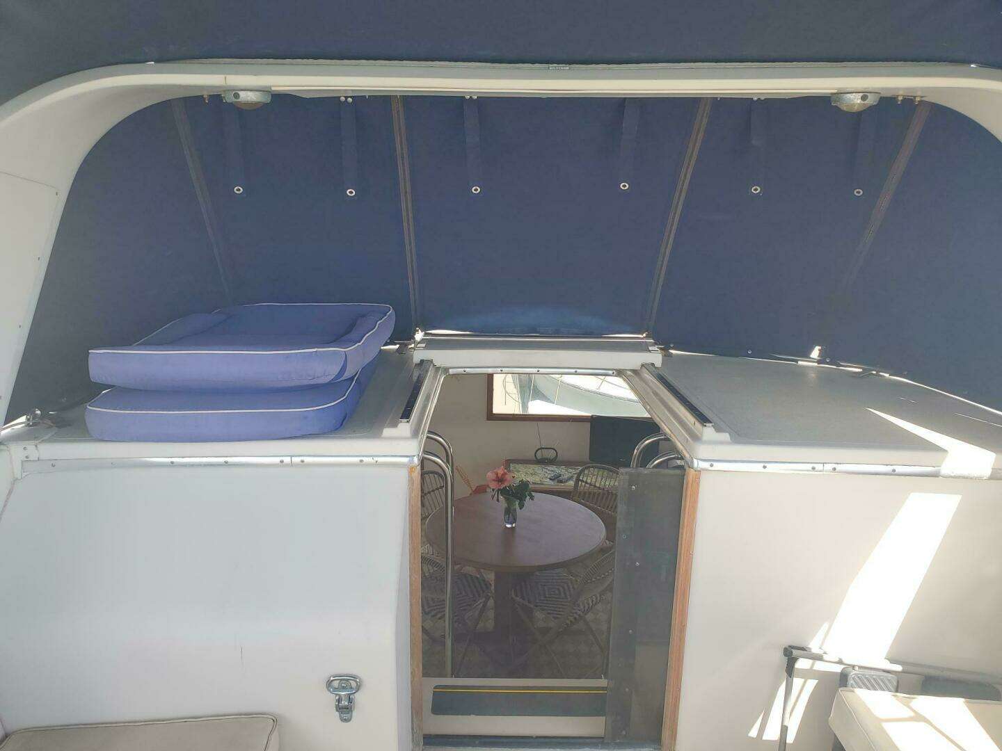 1985 Californian 5239 Cockpit Motor Yacht - Image 31