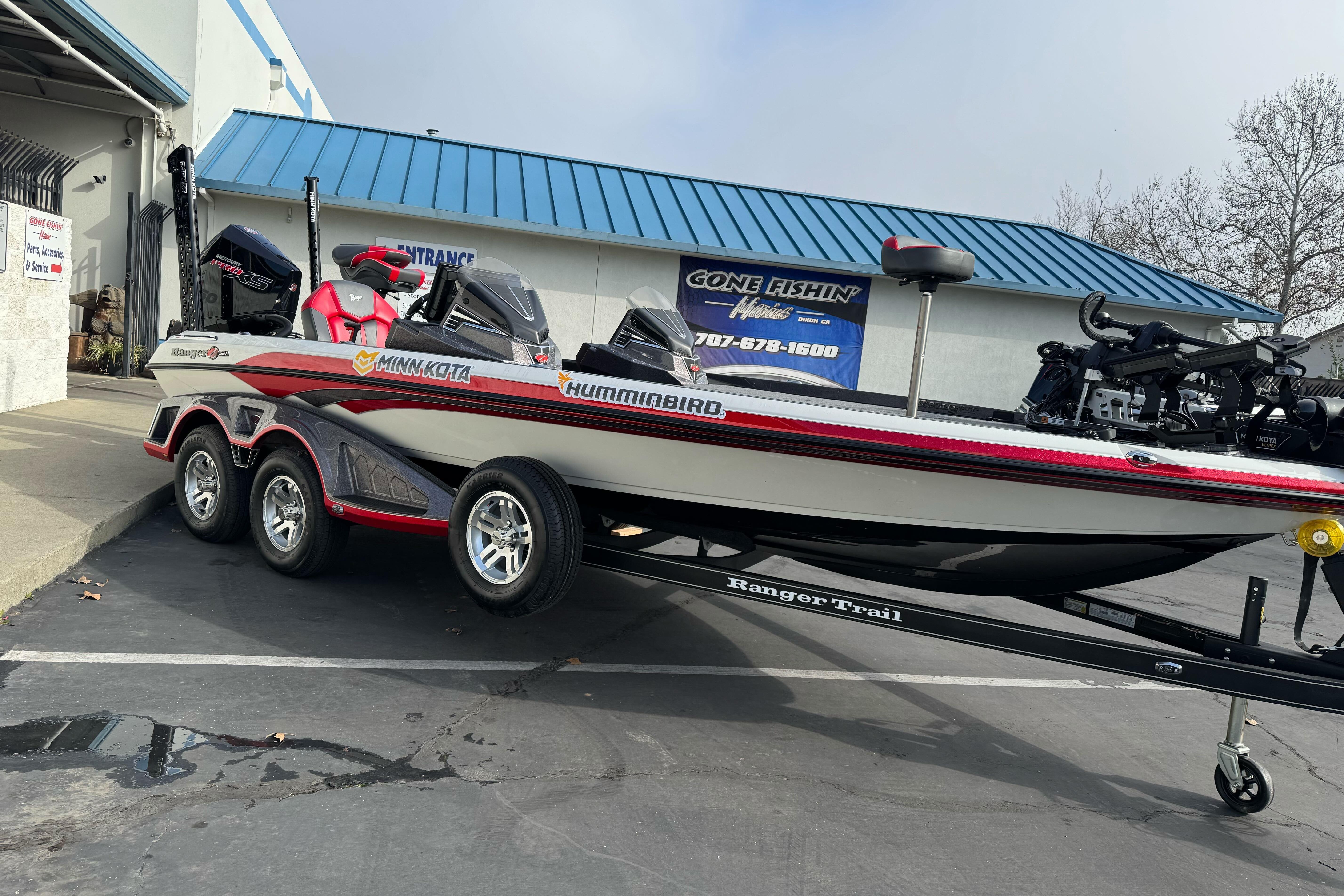 2025 Ranger Z521 boat with Minn Kota and Humminbird equipment on a trailer.