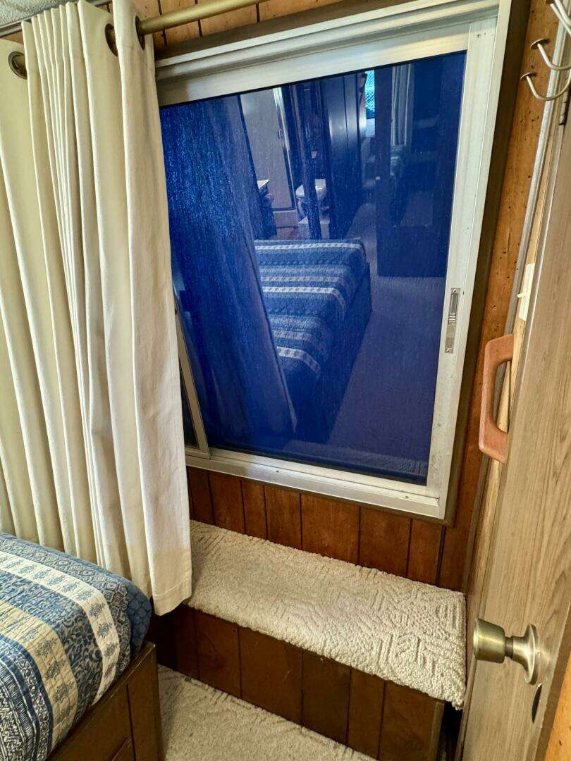 1977 Sumerset 14 x 58 Aluminum Hull Houseboat with Catwalks - Image 69