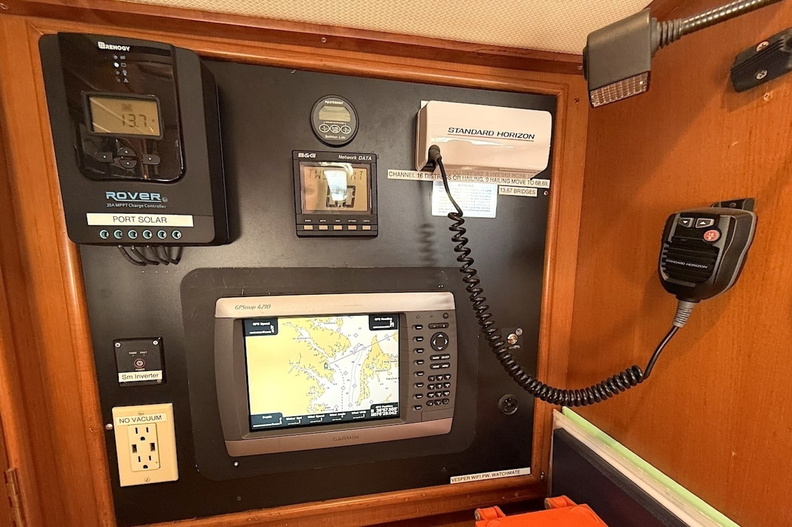 1998 Hylas 49 - Image 25
