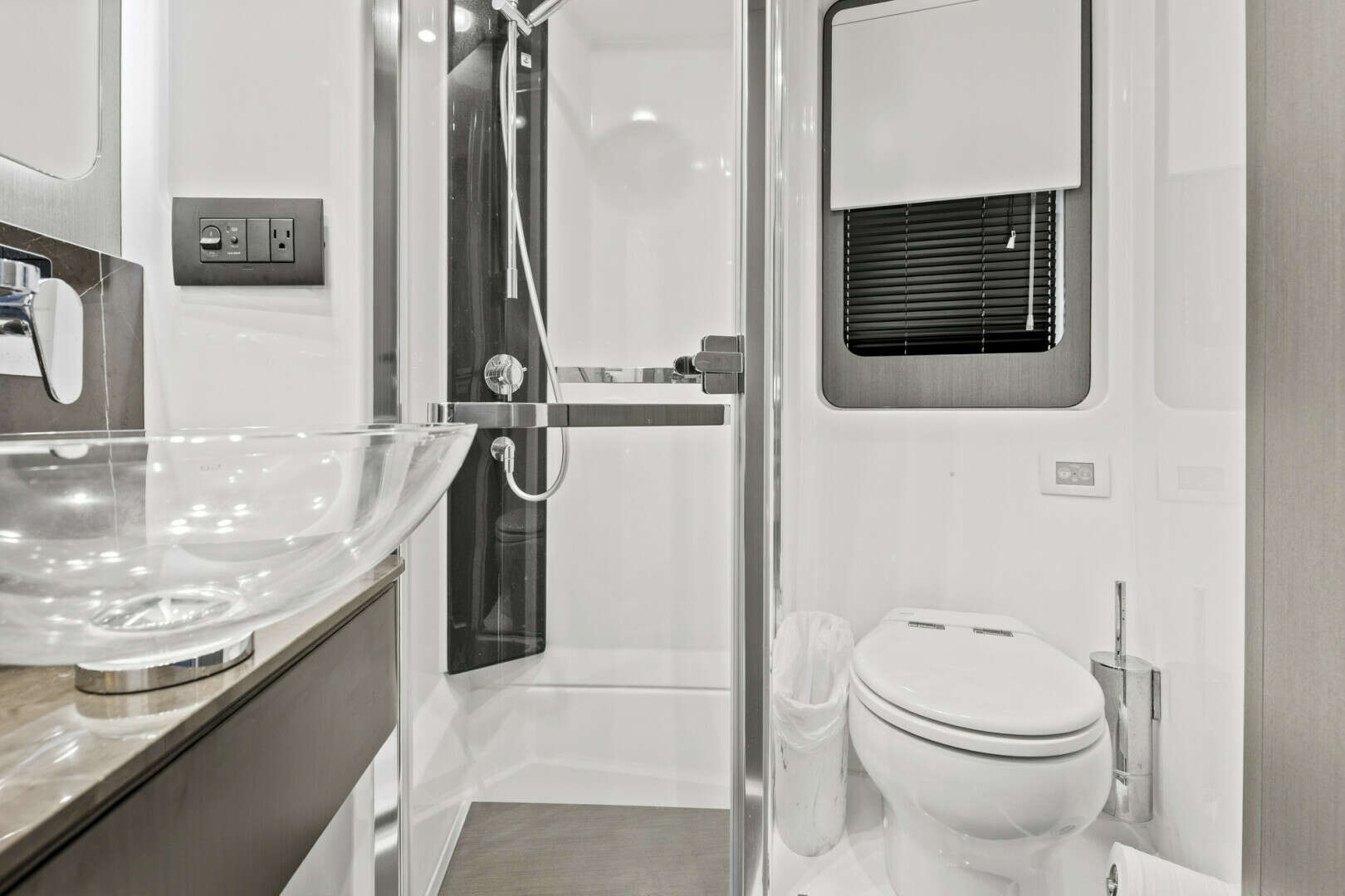 2020 Azimut S6 Sportfly - Image 56