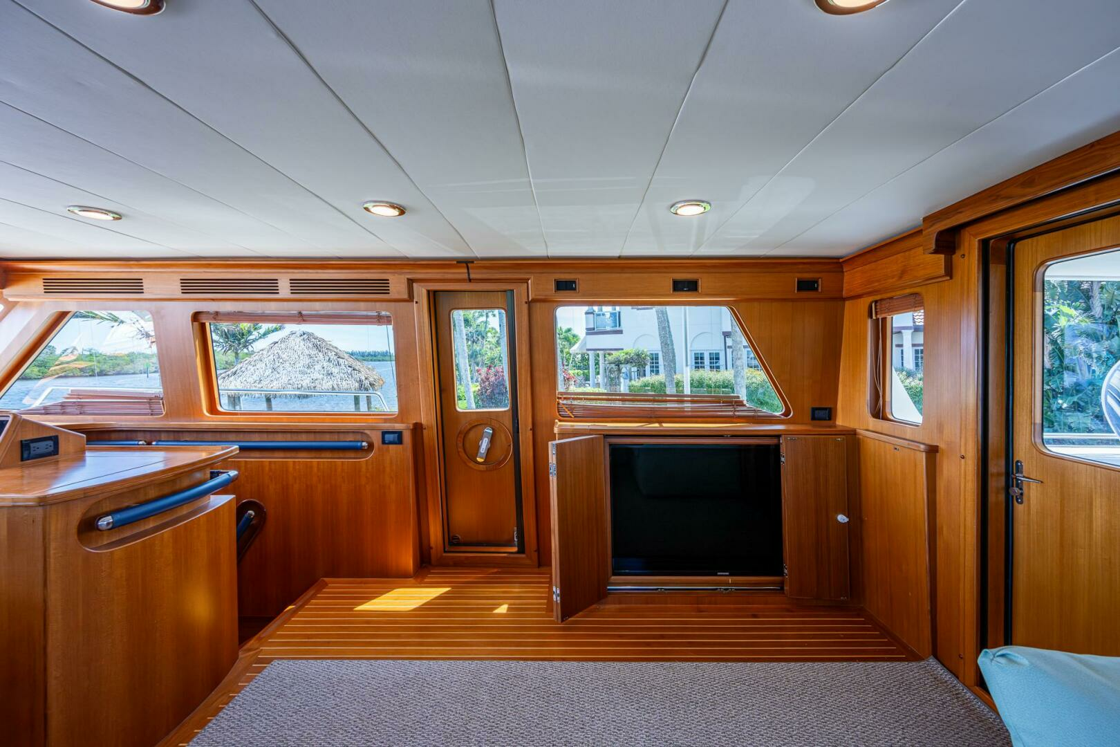2013 Marlow Explorer Enclosed Bridge (CB) - Image 36