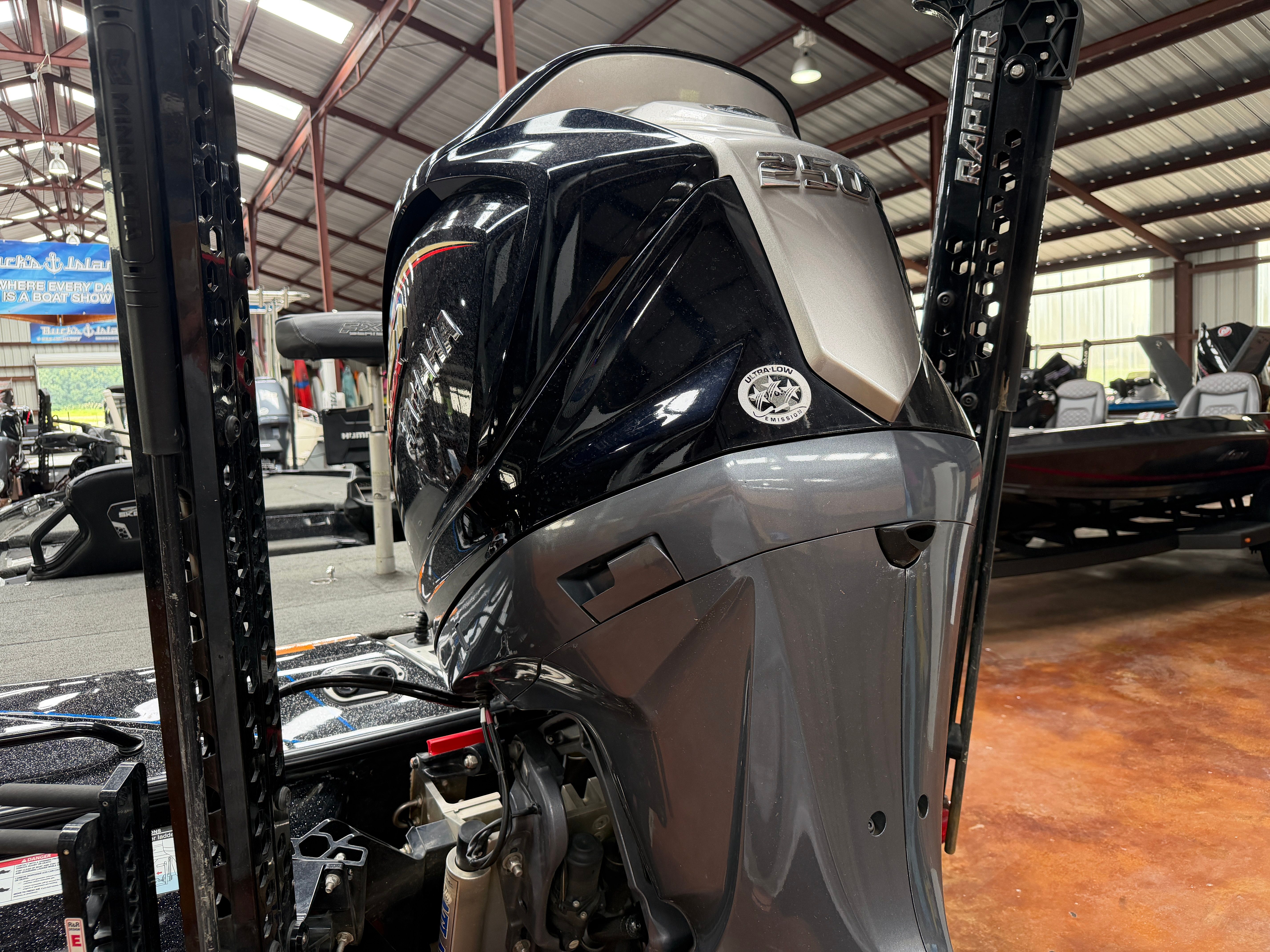 2025 Skeeter FX21 Limited Edition - 4