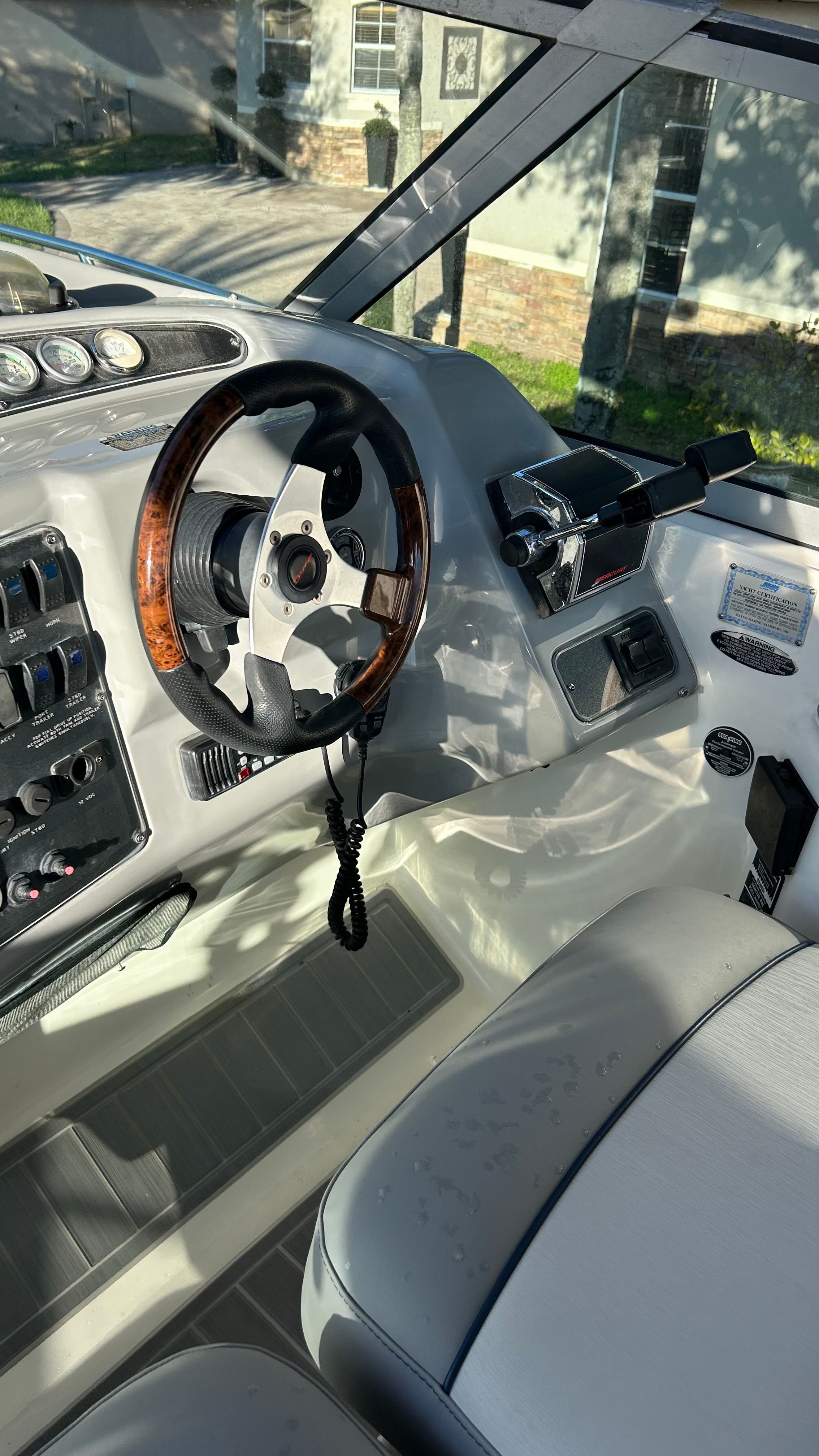 2006 Maxum 3300 SE - 31