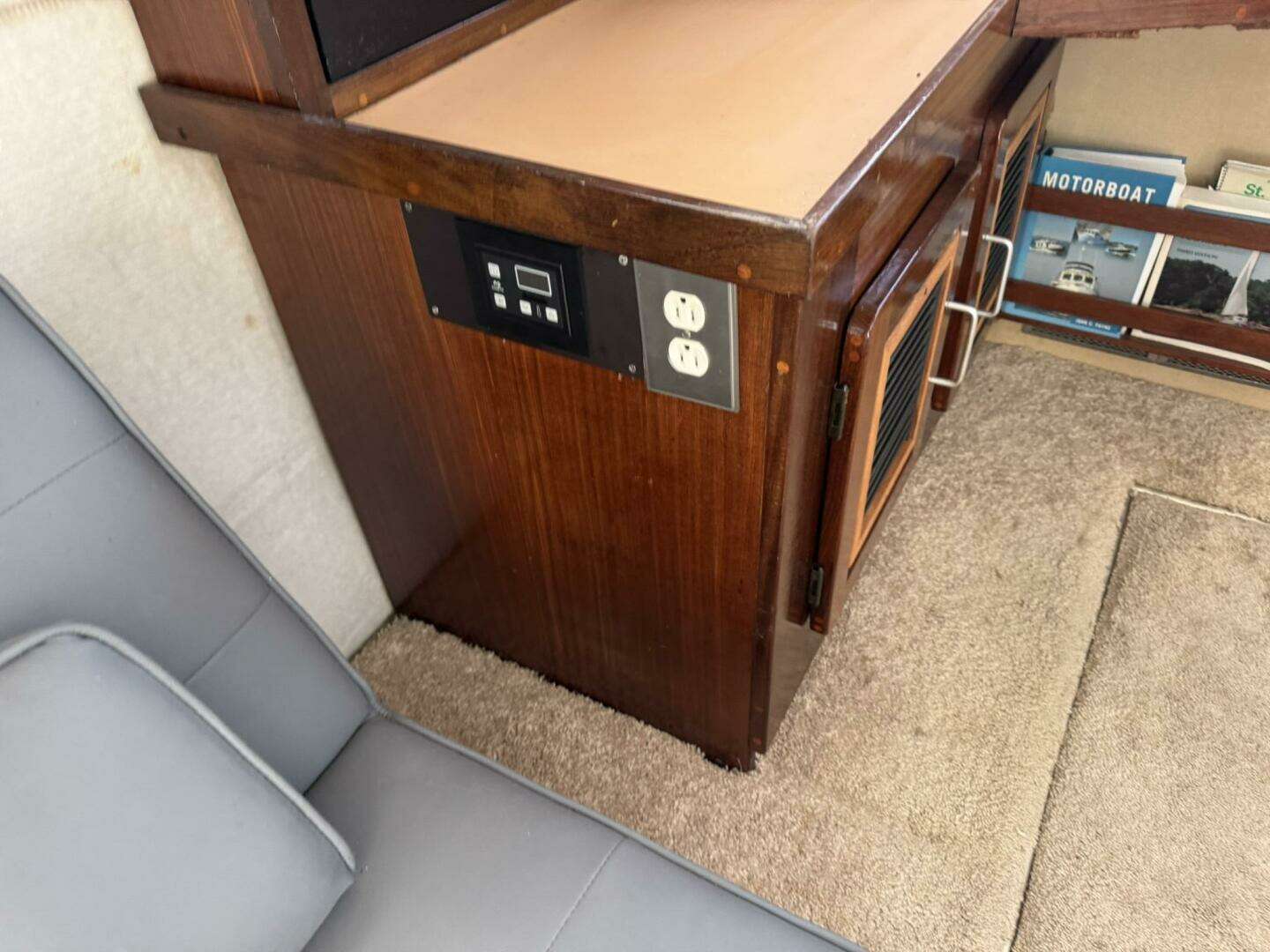 1984 Mainship 34 MK 111 - Image 49