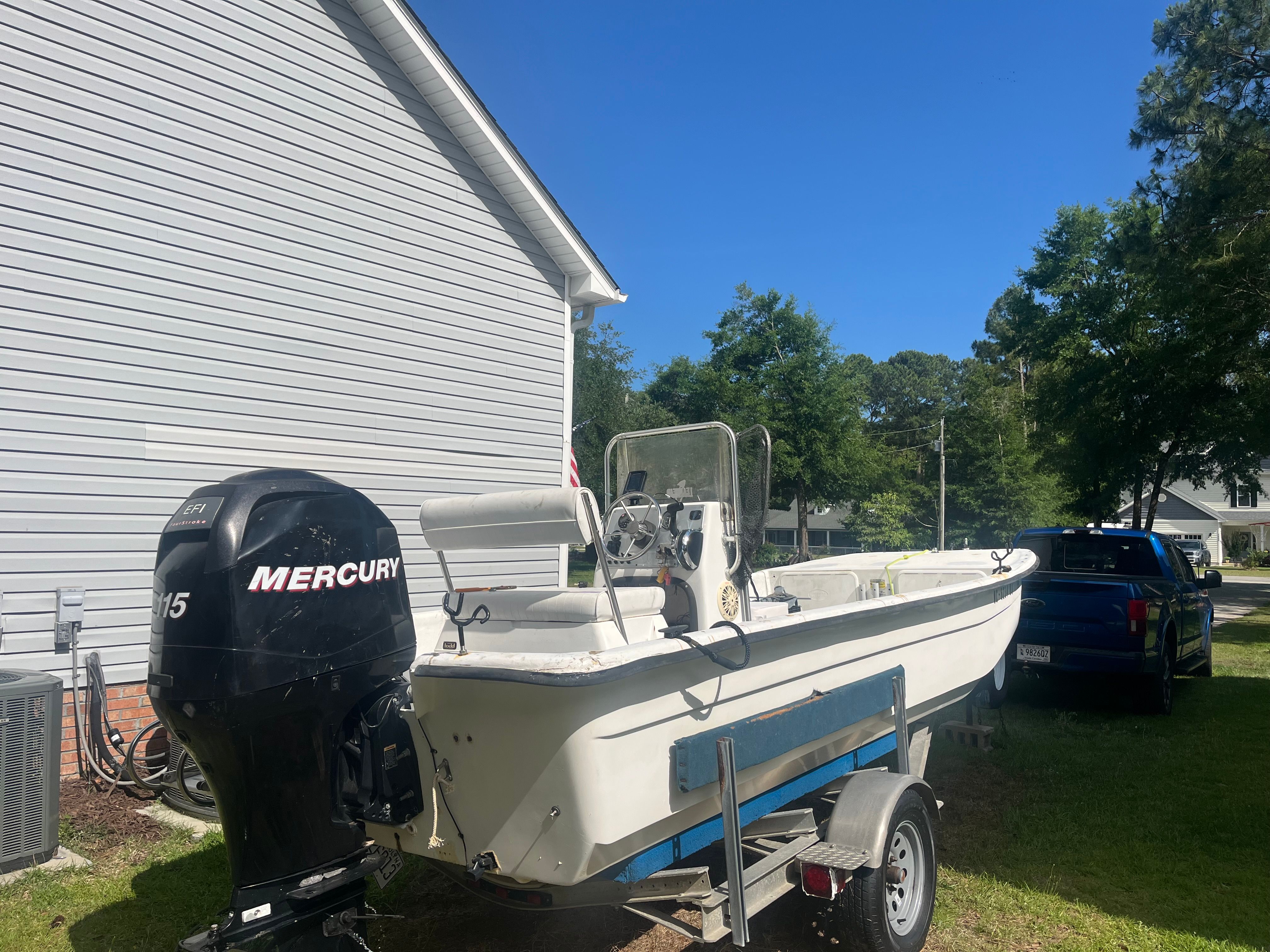 2008 Carolina Skiff 1765 DLX - 2