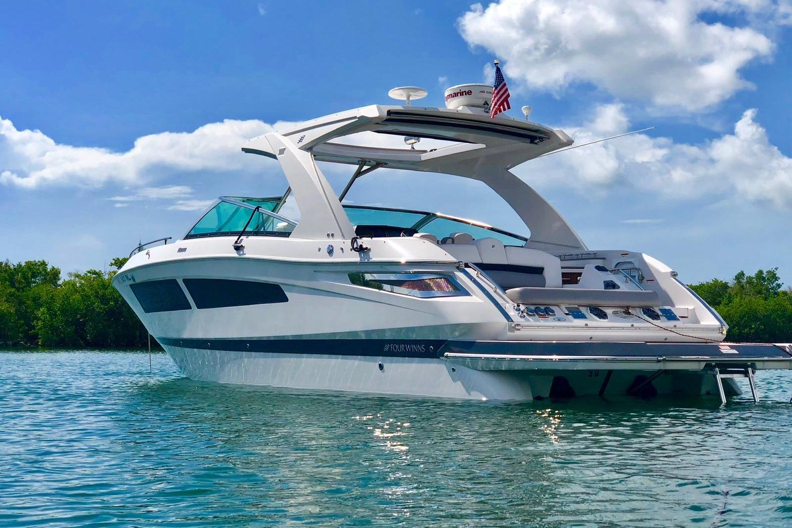 2017 Four Winns H350