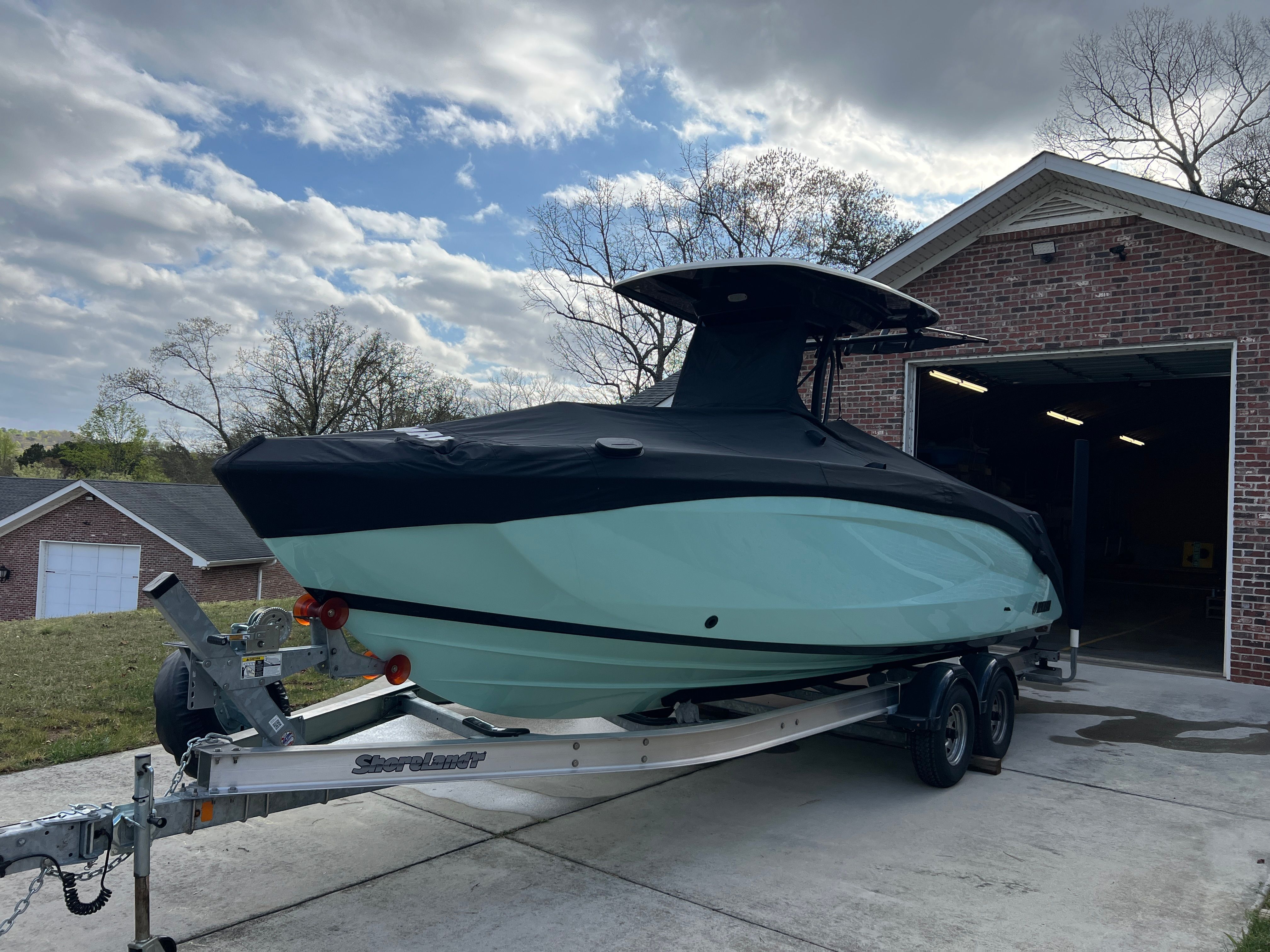 2023 Yamaha Boats 255 FSH Sport E