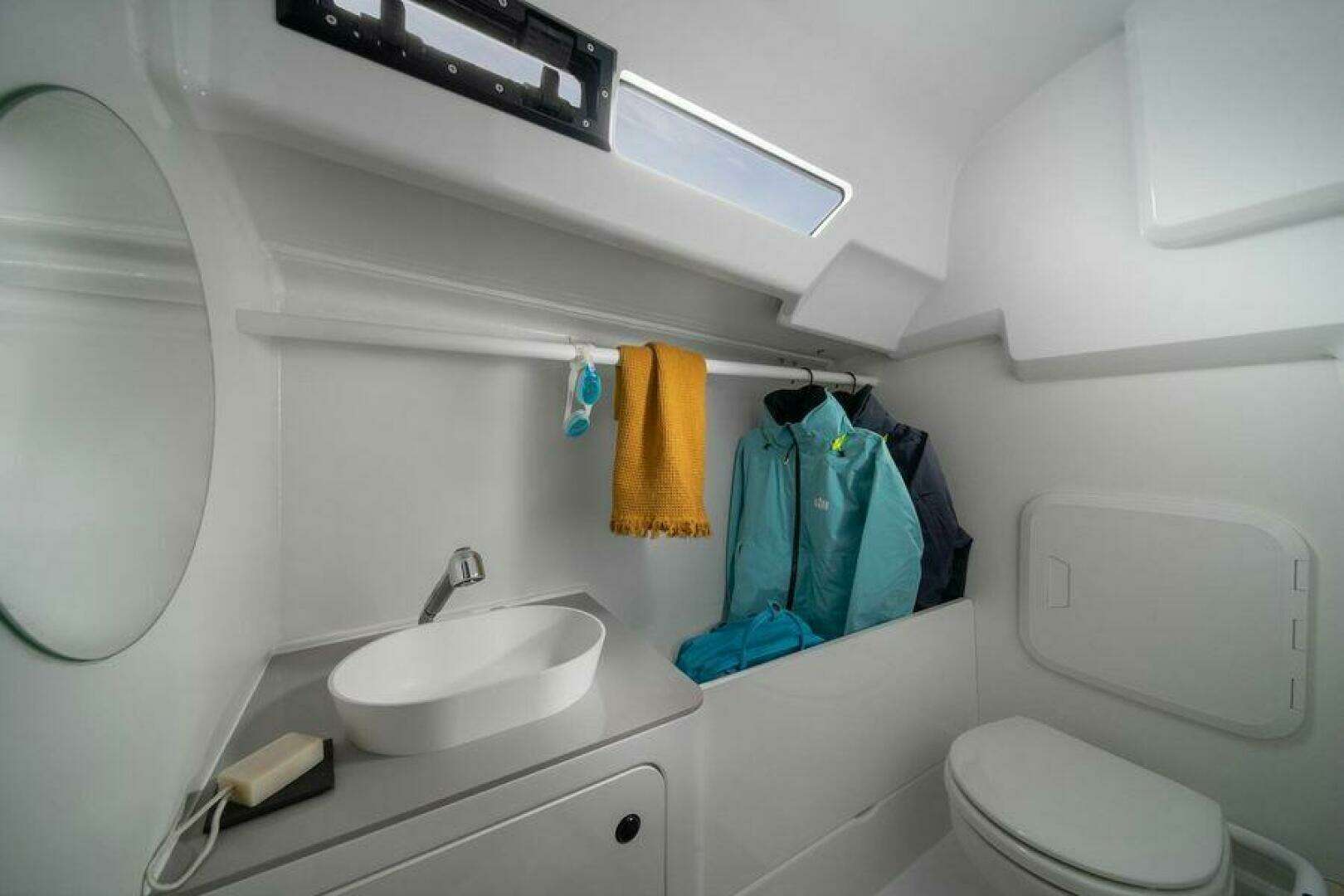 2026 Beneteau First 30 - Image 11