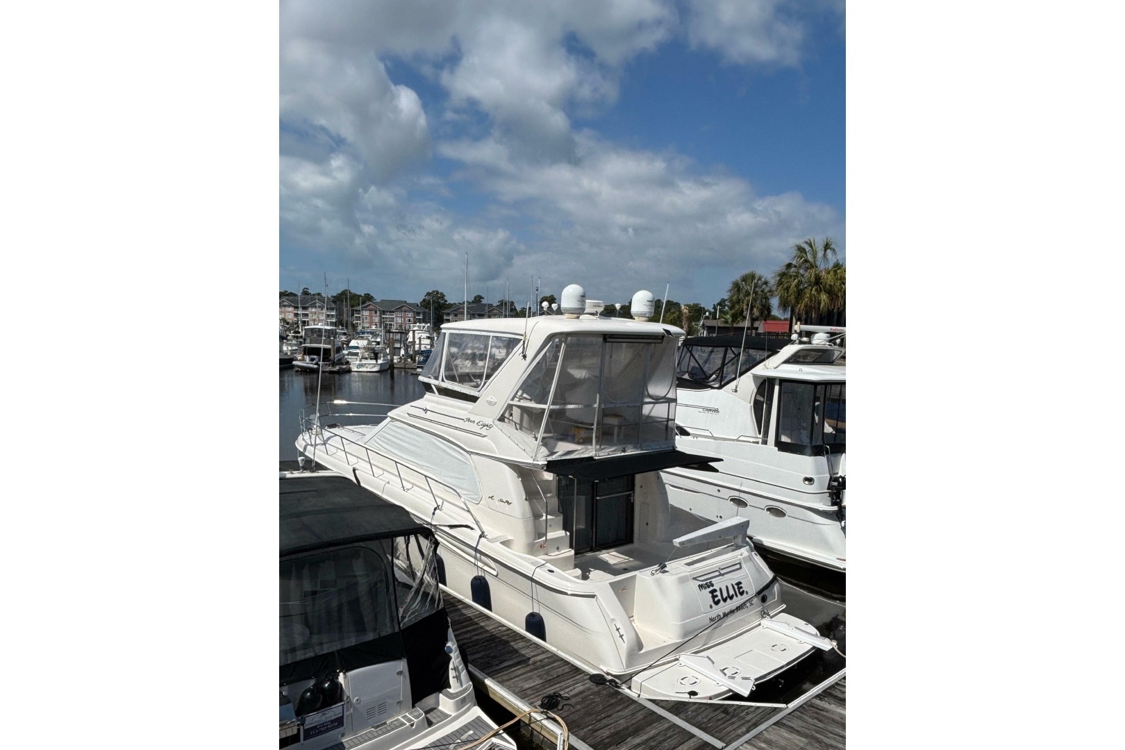 1999 Sea Ray 480 Sedan Bridge - Image 9