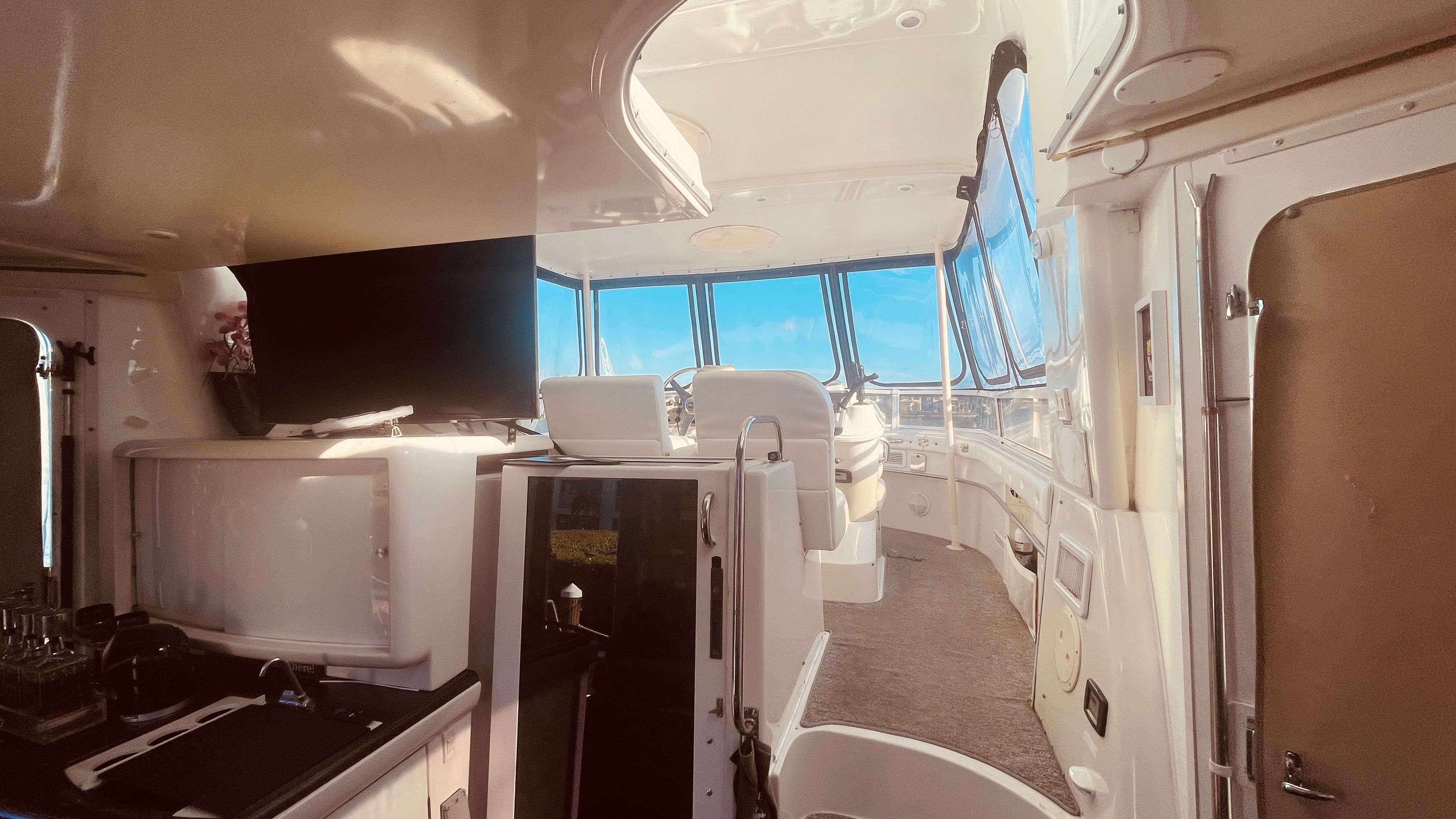 1997 Carver 500 Cockpit Motor Yacht - 48