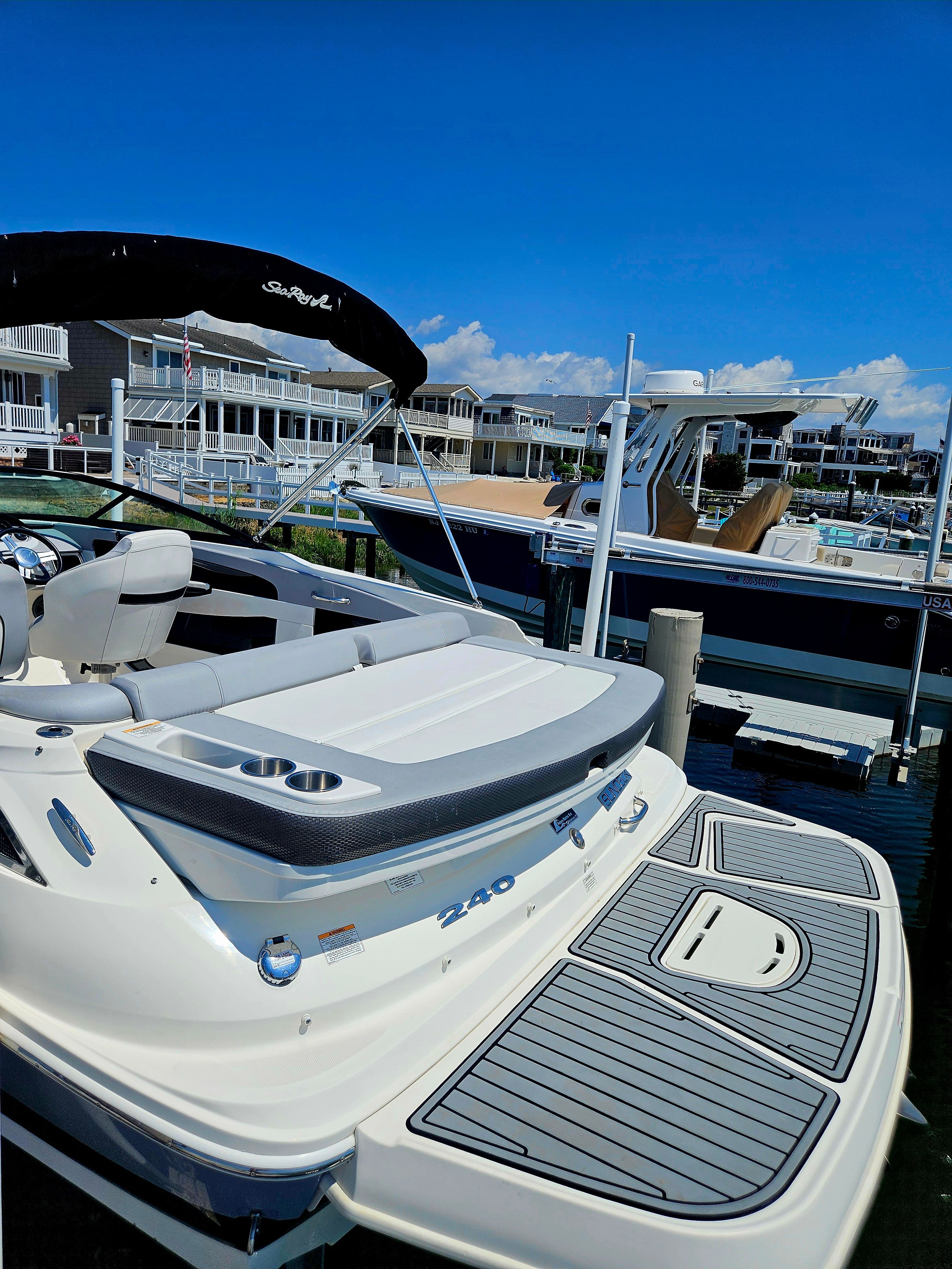 2018 Sea Ray 240 Sundancer - 5