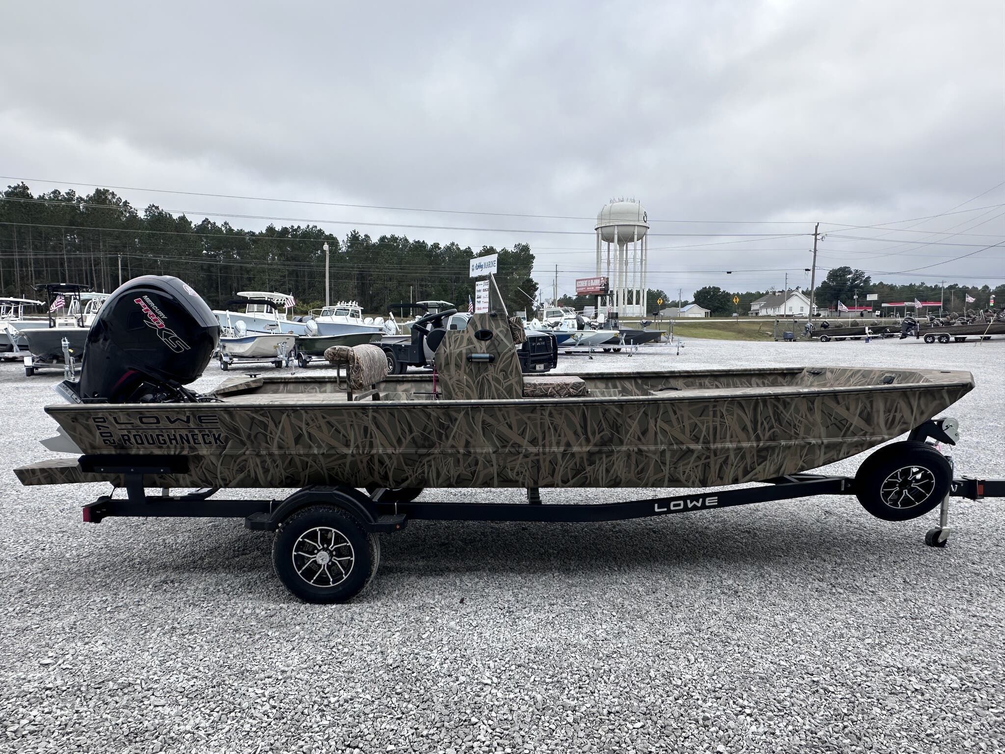 2026 Lowe Roughneck 2070CC - 2