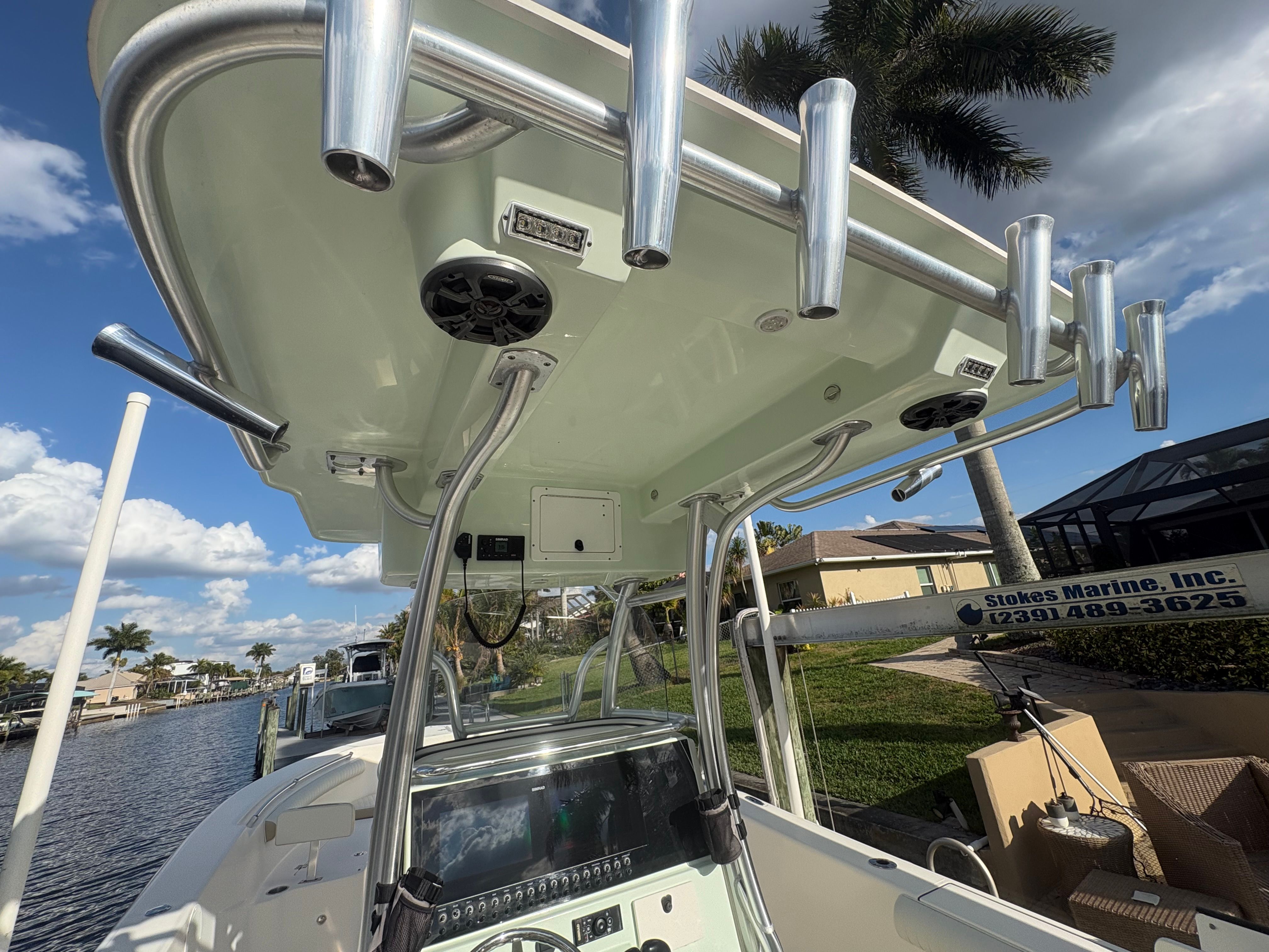 2021 Sea Born LX26 Center Console - 10