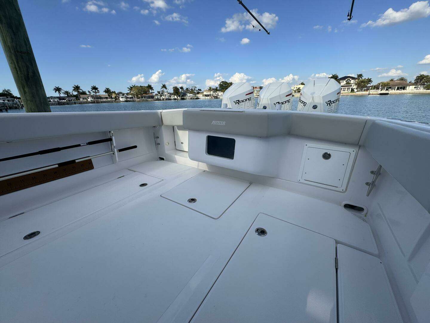 2024 Jupiter 38 HFS - Image 31