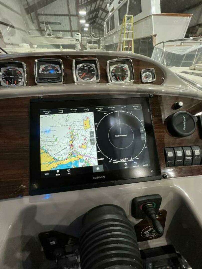 2008 Chaparral 350 Signature - Image 15