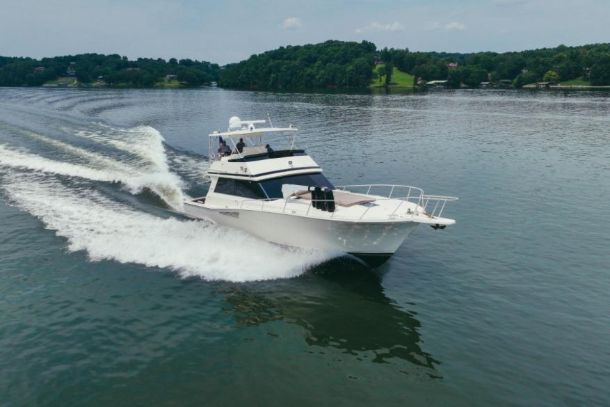1990 Viking 53 Convertible
