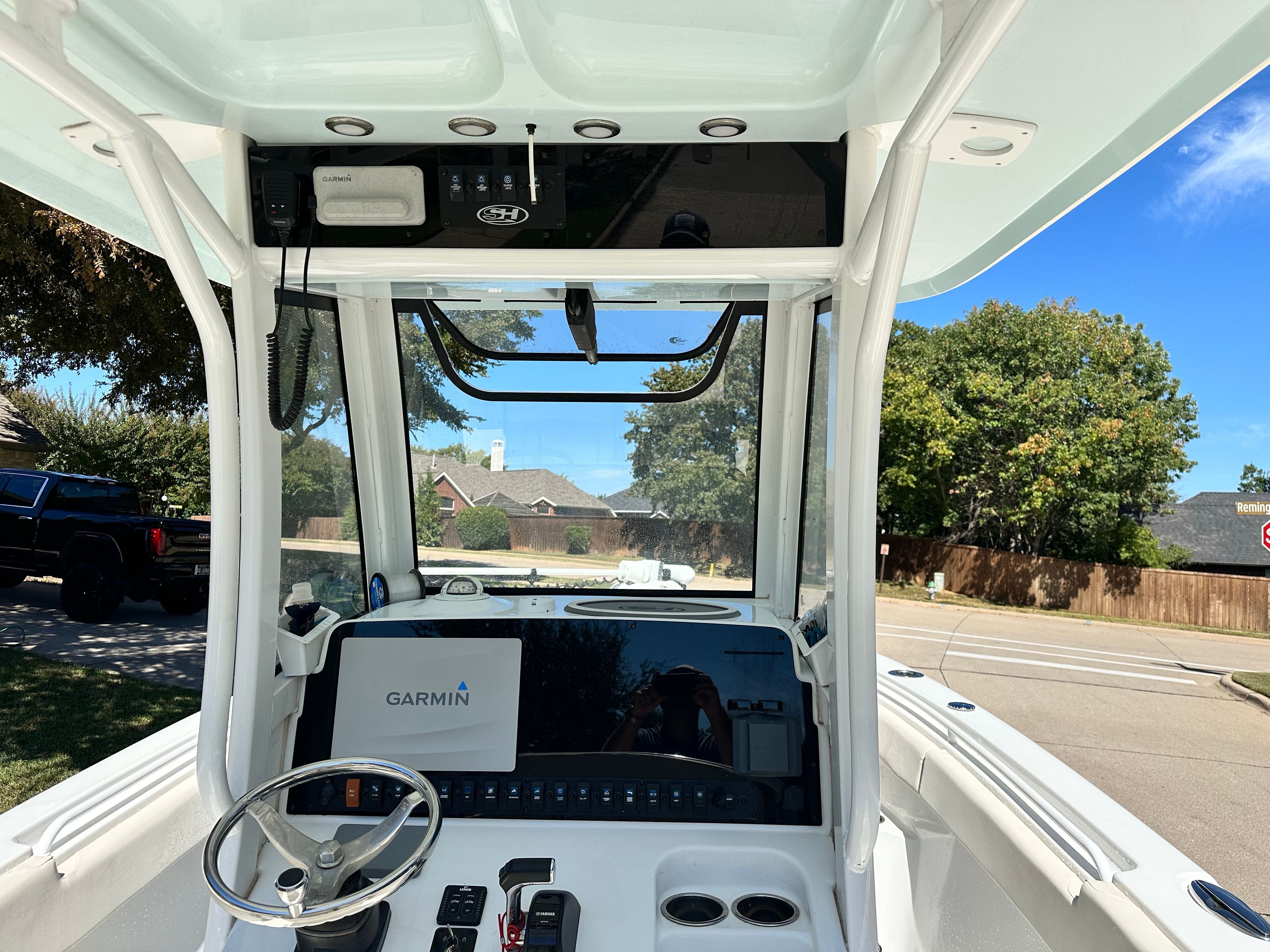2020 Sea Hunt Ultra 255 SE - 16
