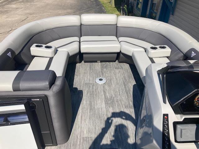 2026 Viaggio X22S Swing "Bed" Model - 15