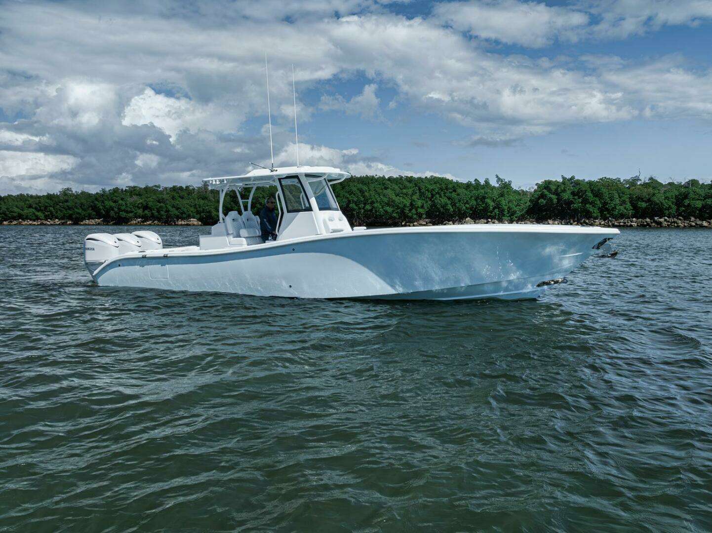 2026 Yellowfin Offshore - Image 41