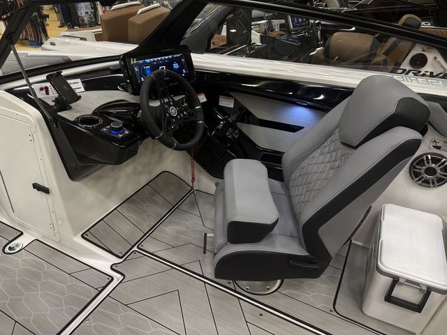 2026 Yamaha Boats 222XE - 8
