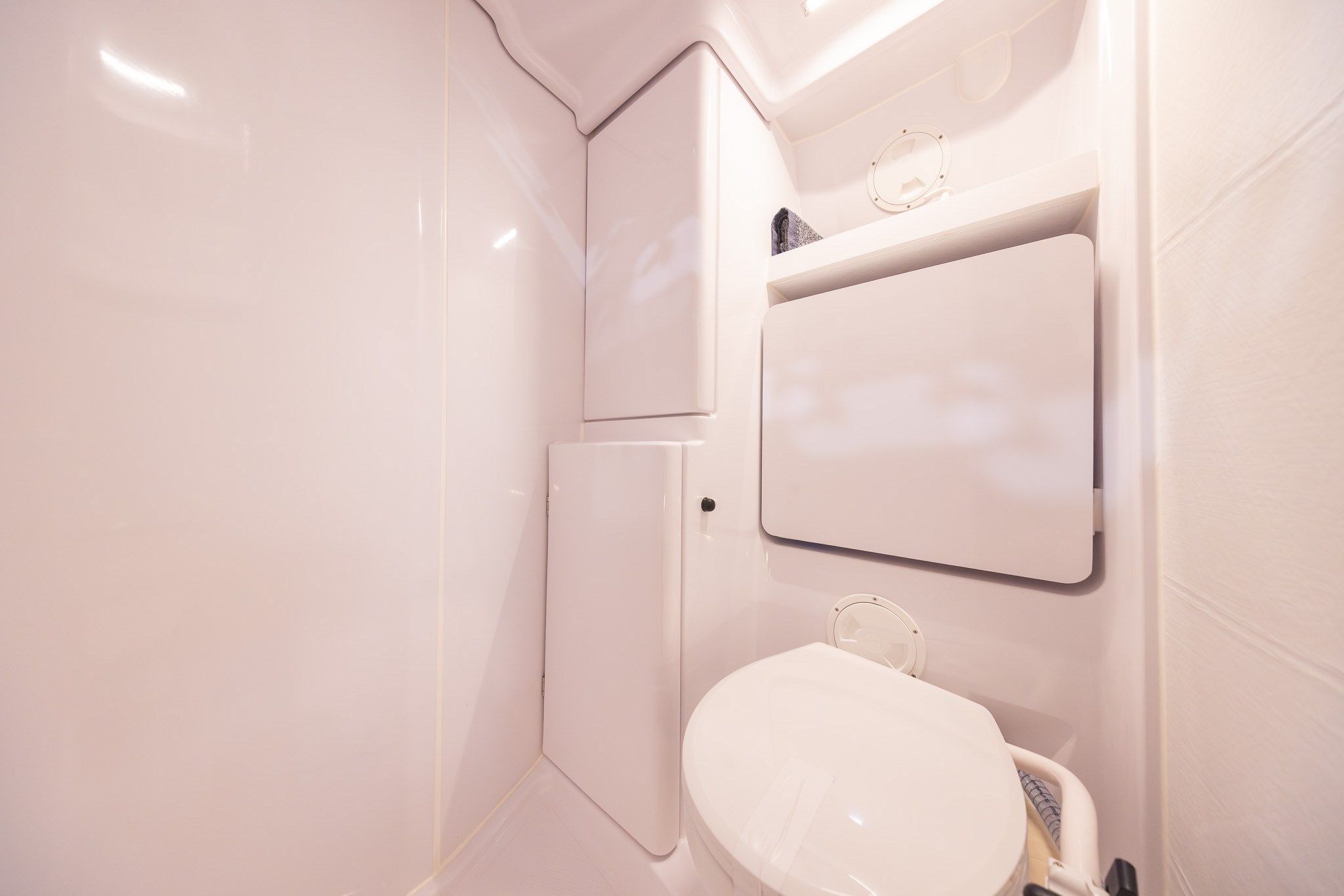 Beneteau First 36SE Interior