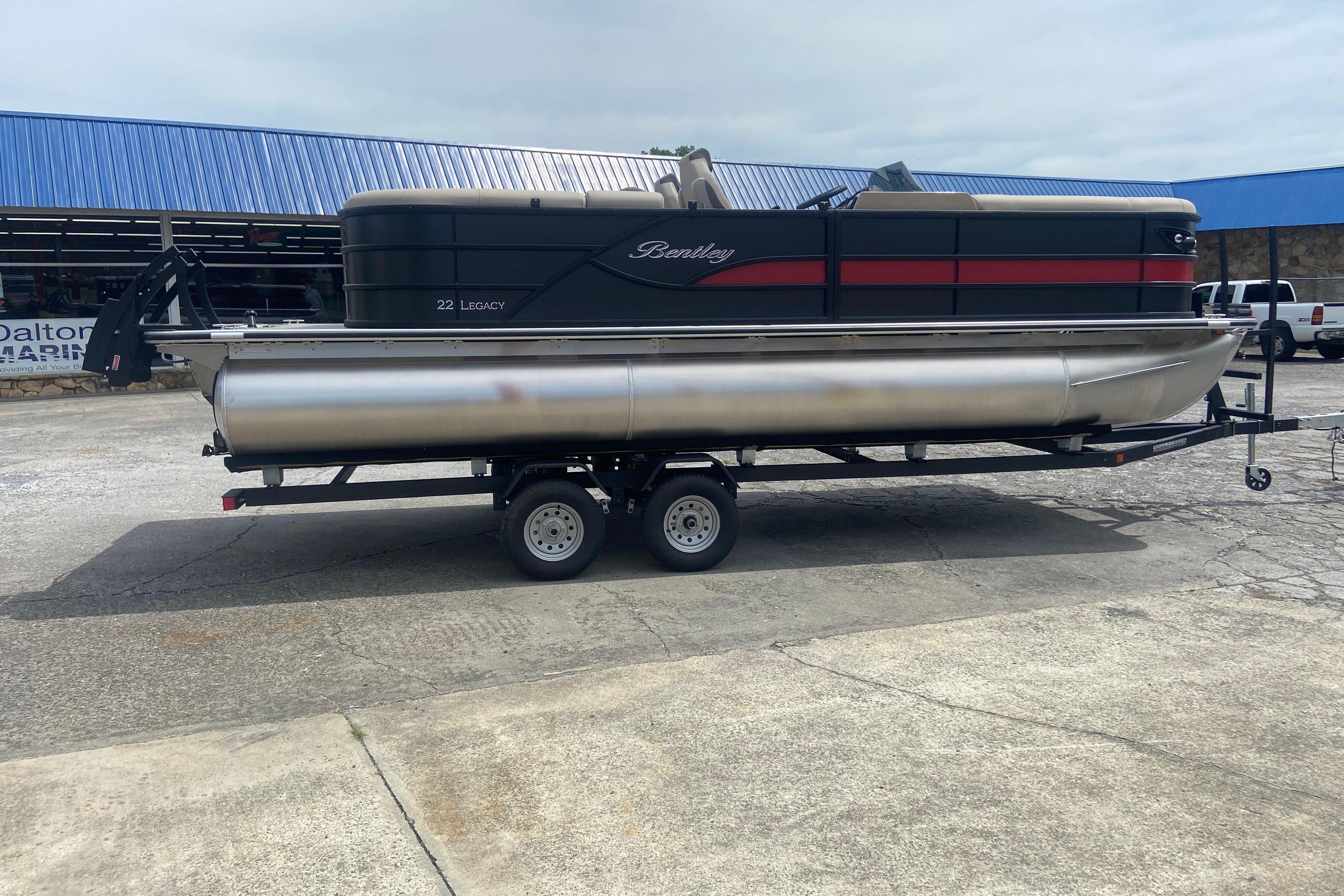 2026 Bentley Pontoons Legacy 223 Navigator