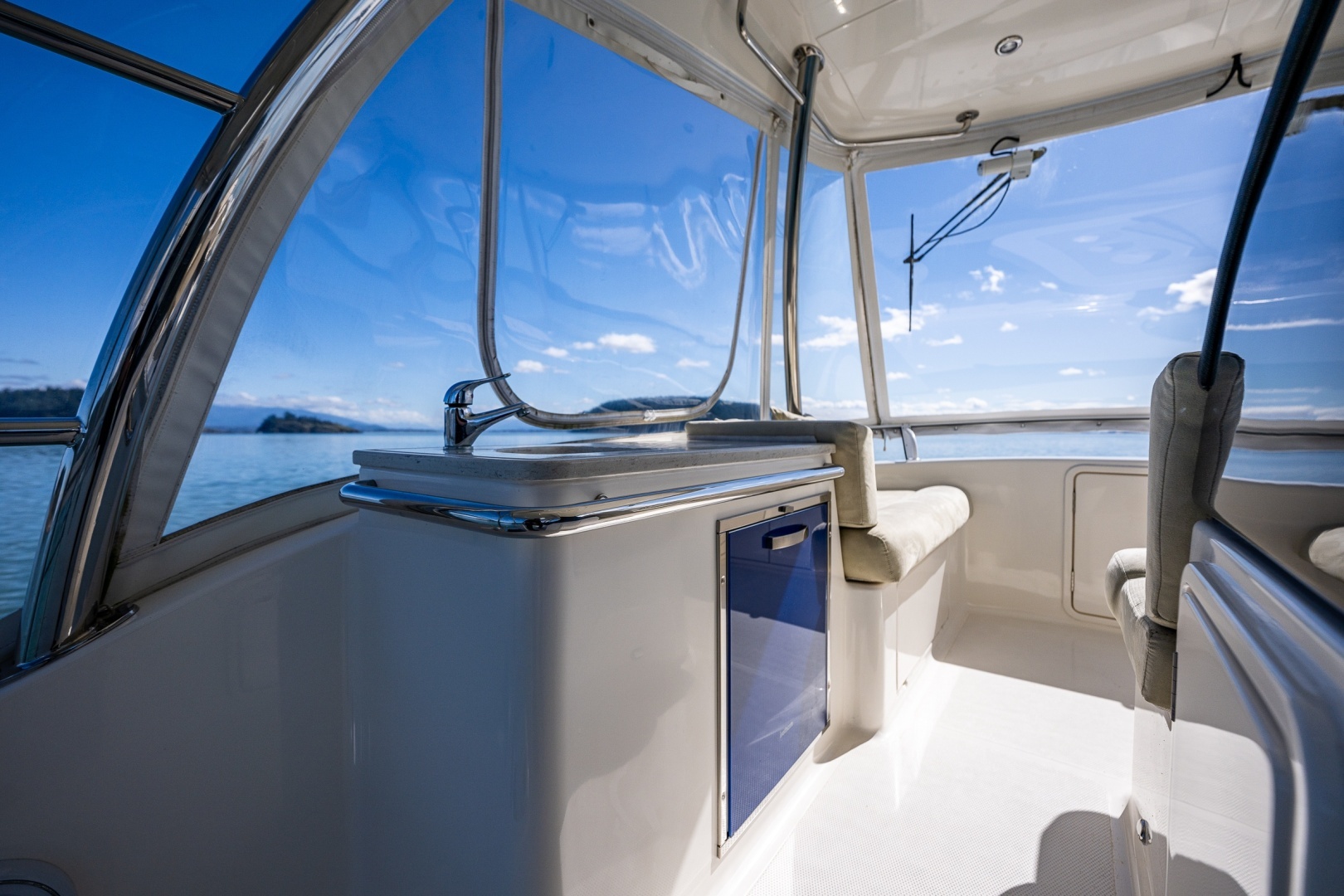 2011 Riviera 43 Open Flybridge - Image 13