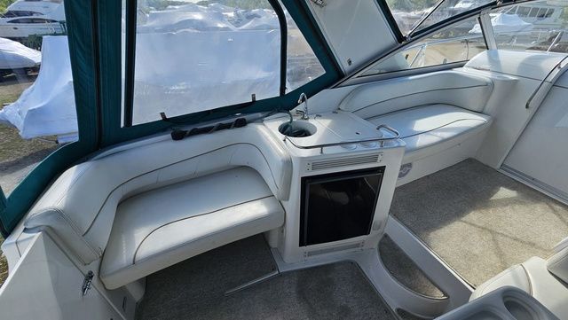 2000 Larson Cabrio 330 - 9