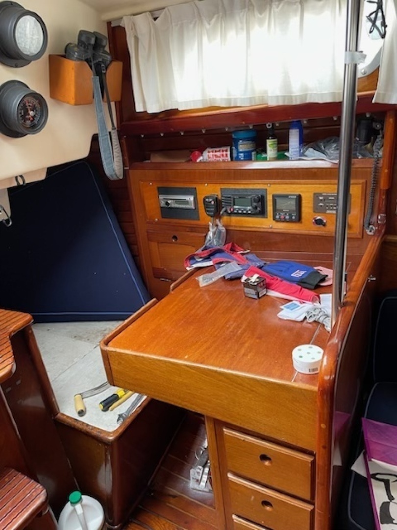 1980 Bristol 35.5 Keel/CB - Image 12