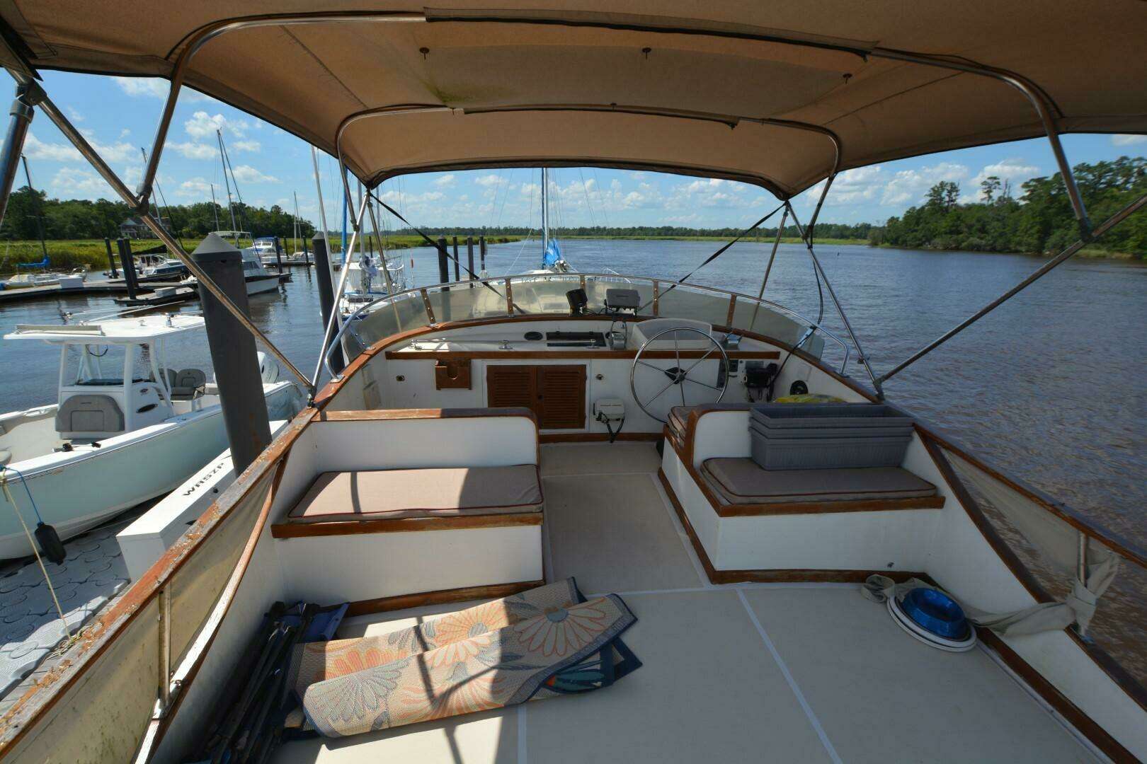 1985 Albin 43 Double Cabin - Image 7