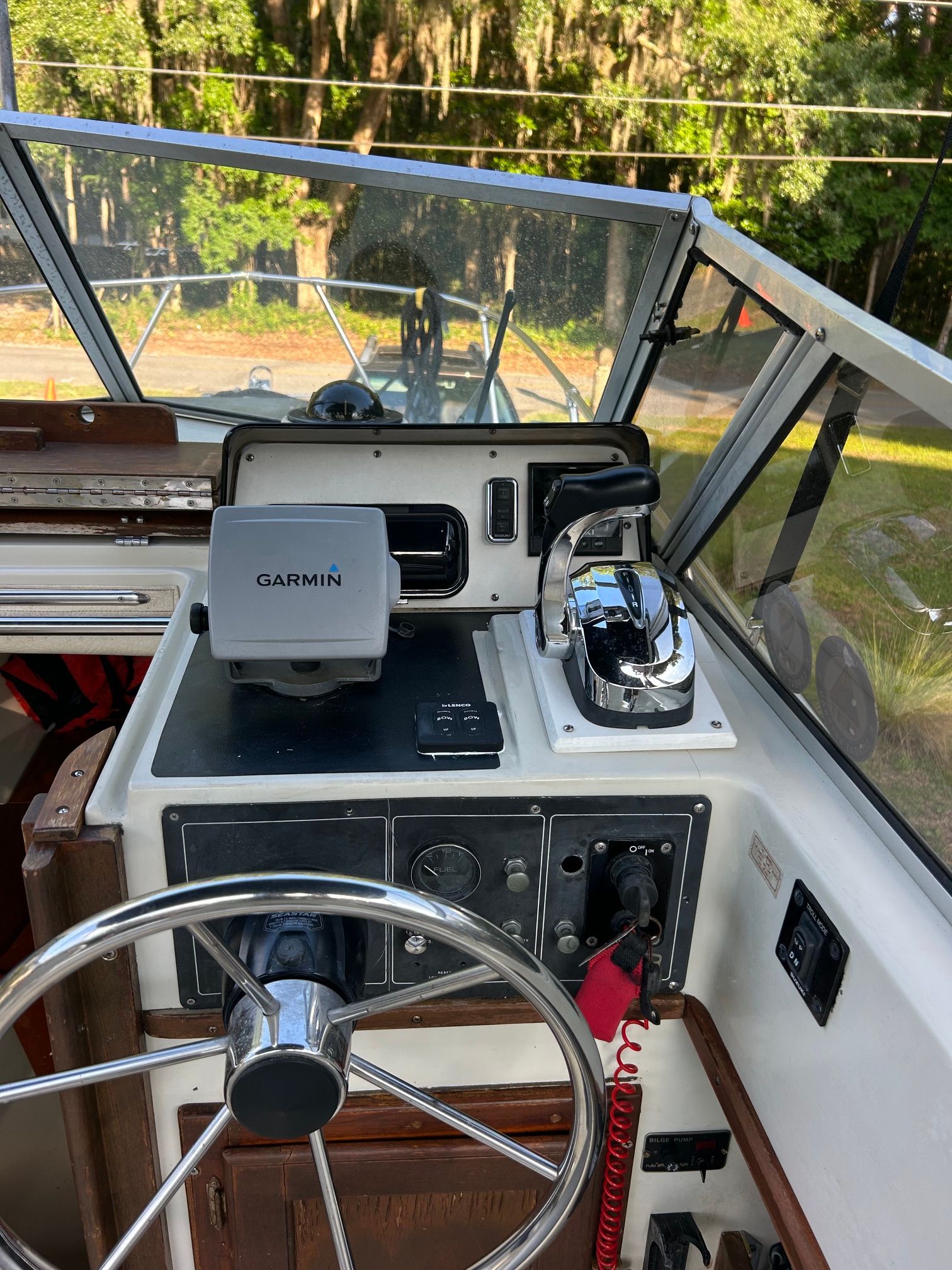 1984 Boston Whaler Revenge WA - 5